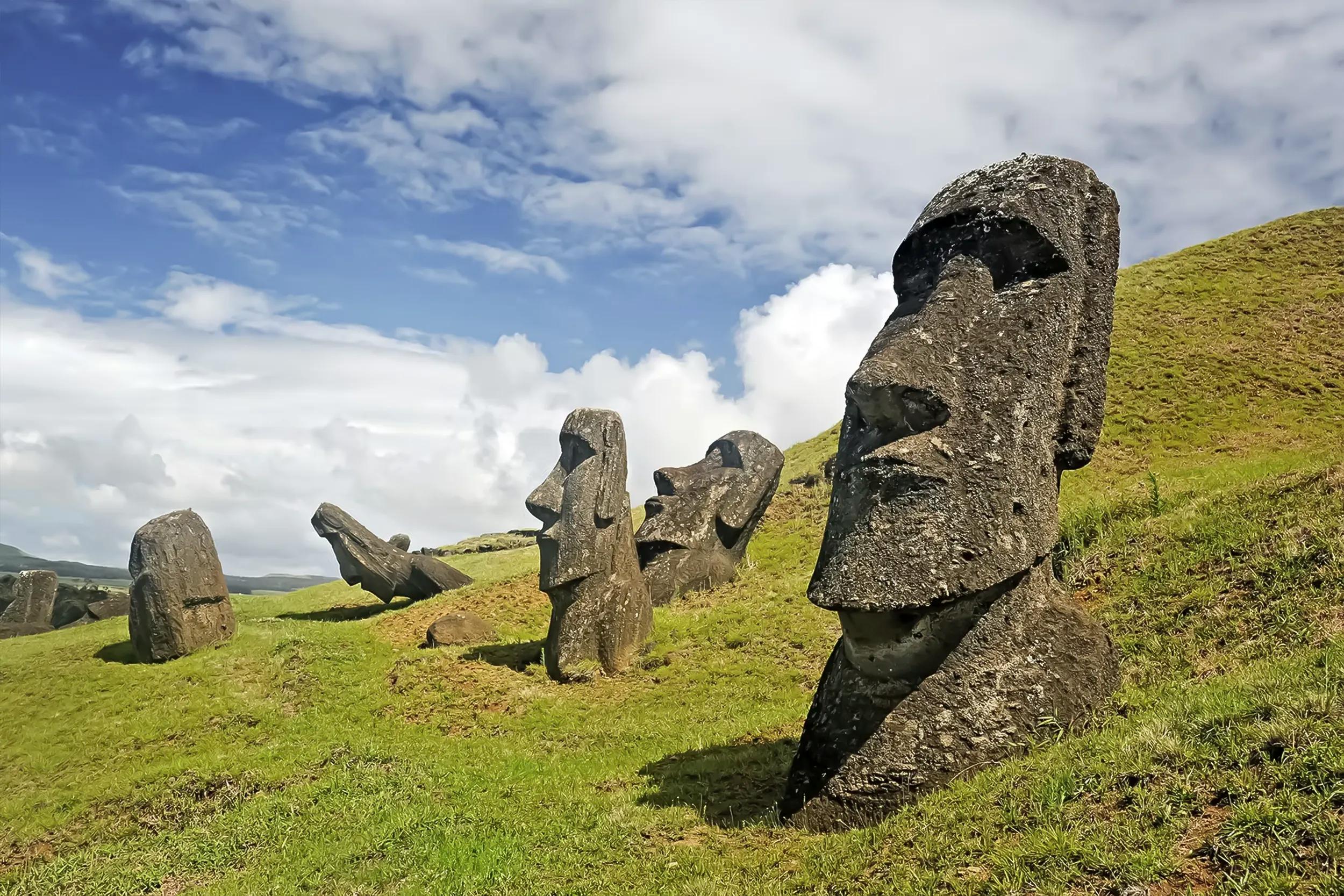 SANTIAGO TO EASTER ISLAND AND TAPATI OPENING