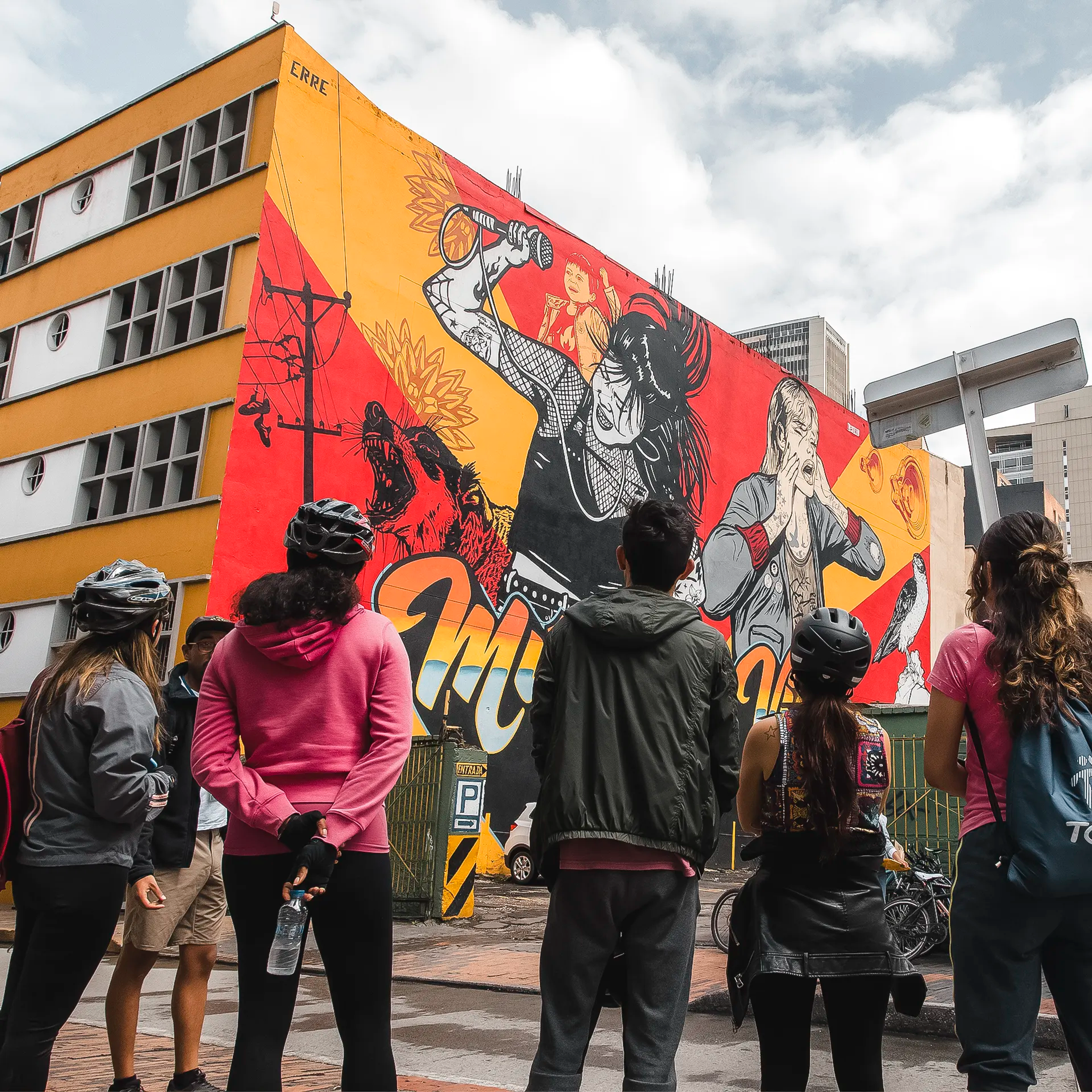 BOGOTÁ: CONTEMPORARY ART AND DESIGN