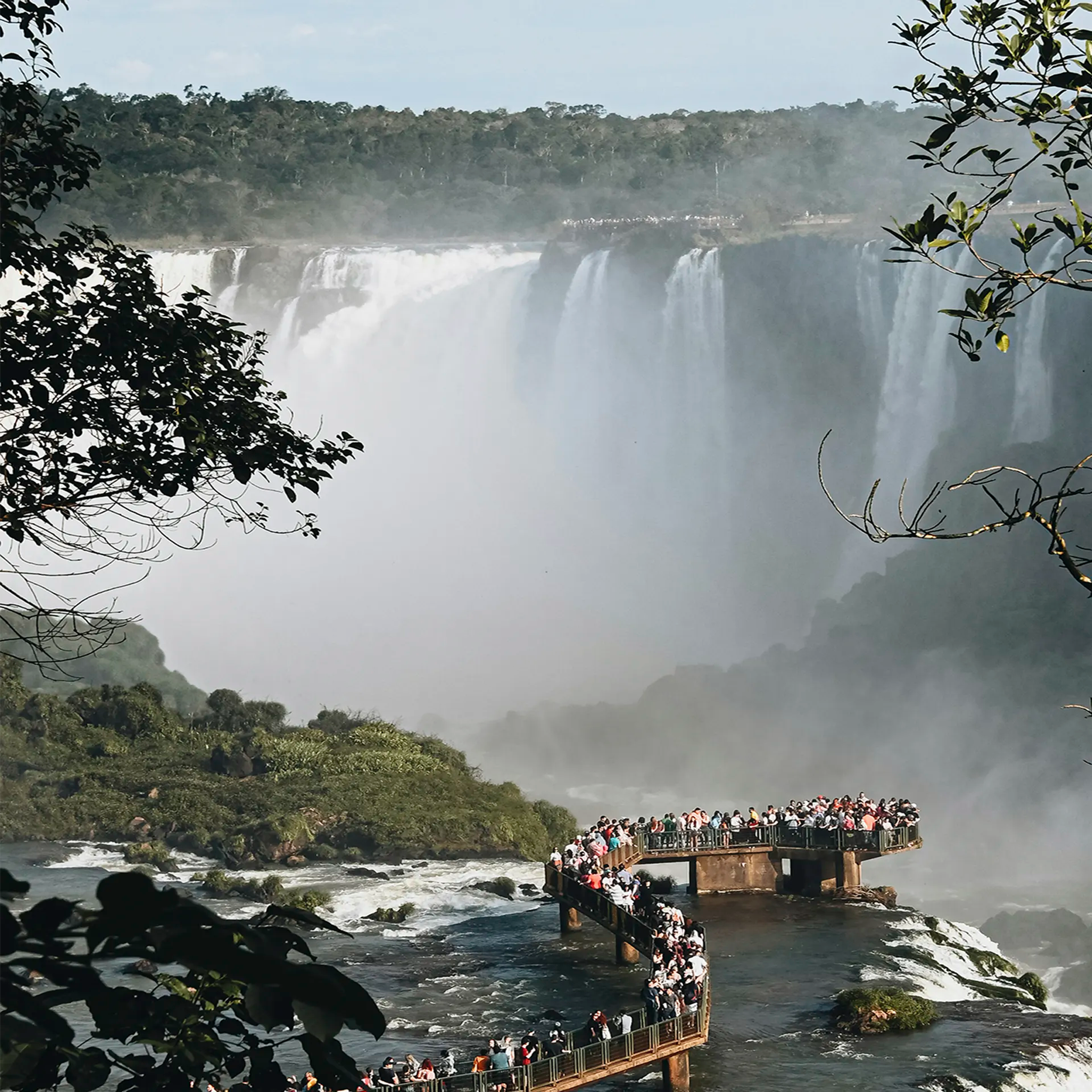 IGUAZÚ FALLS, ARGENTINE SIDE AND CROSSING TO BRAZIL