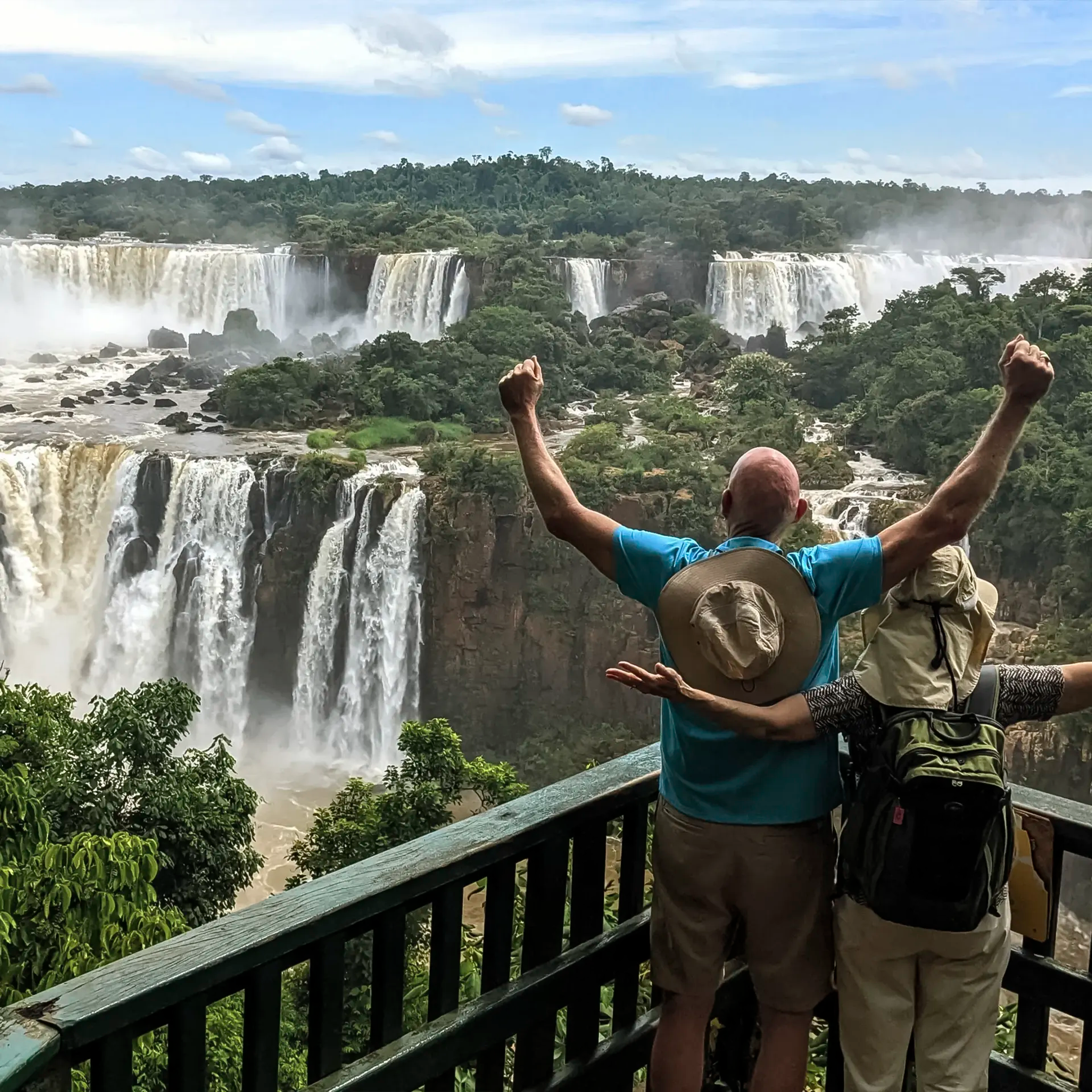  ARRIVAL IN IGUAZÚ FALLS, ARGENTINA