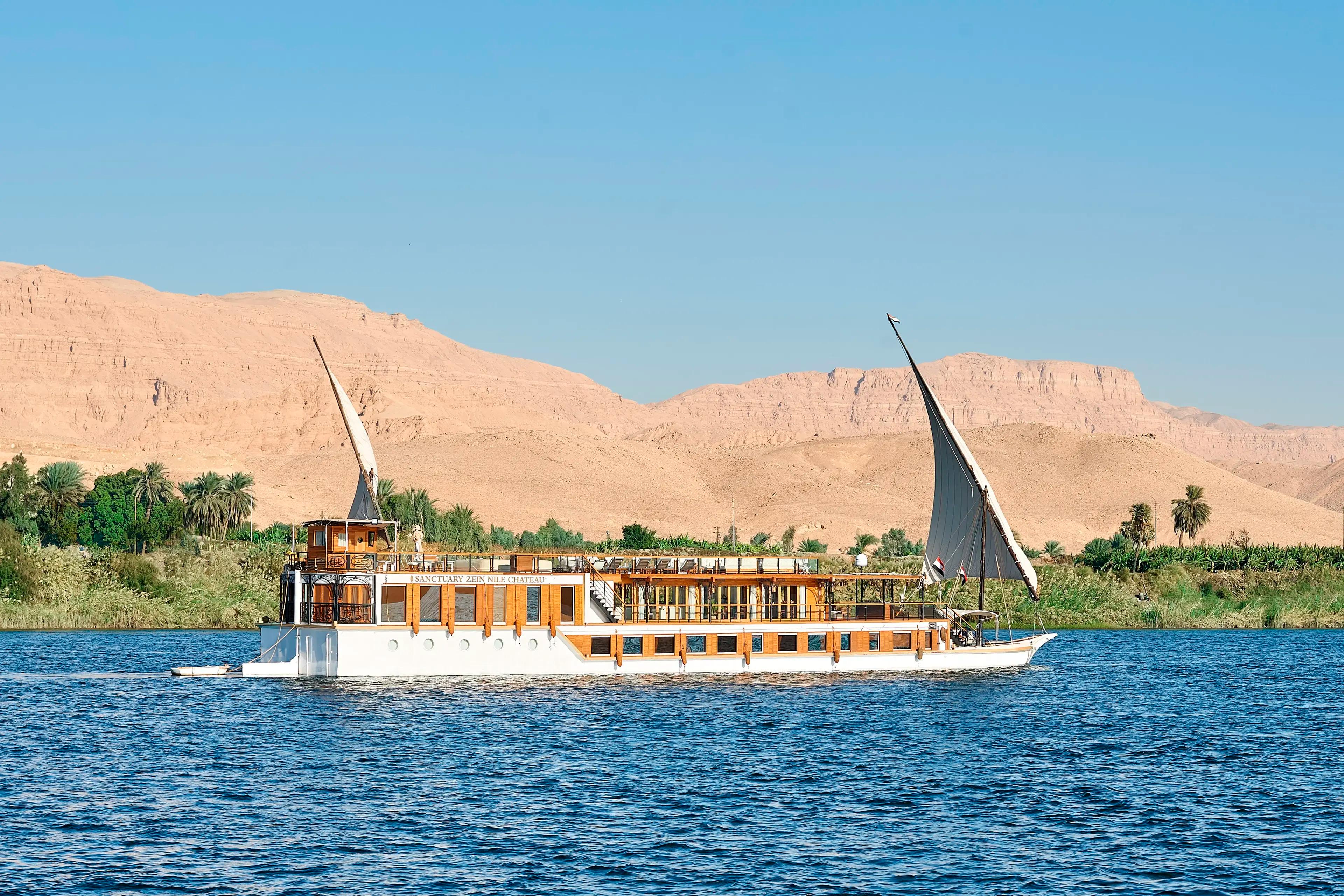 EGYPT: ANCIENT WONDERS & TEMPLES OF THE NILE