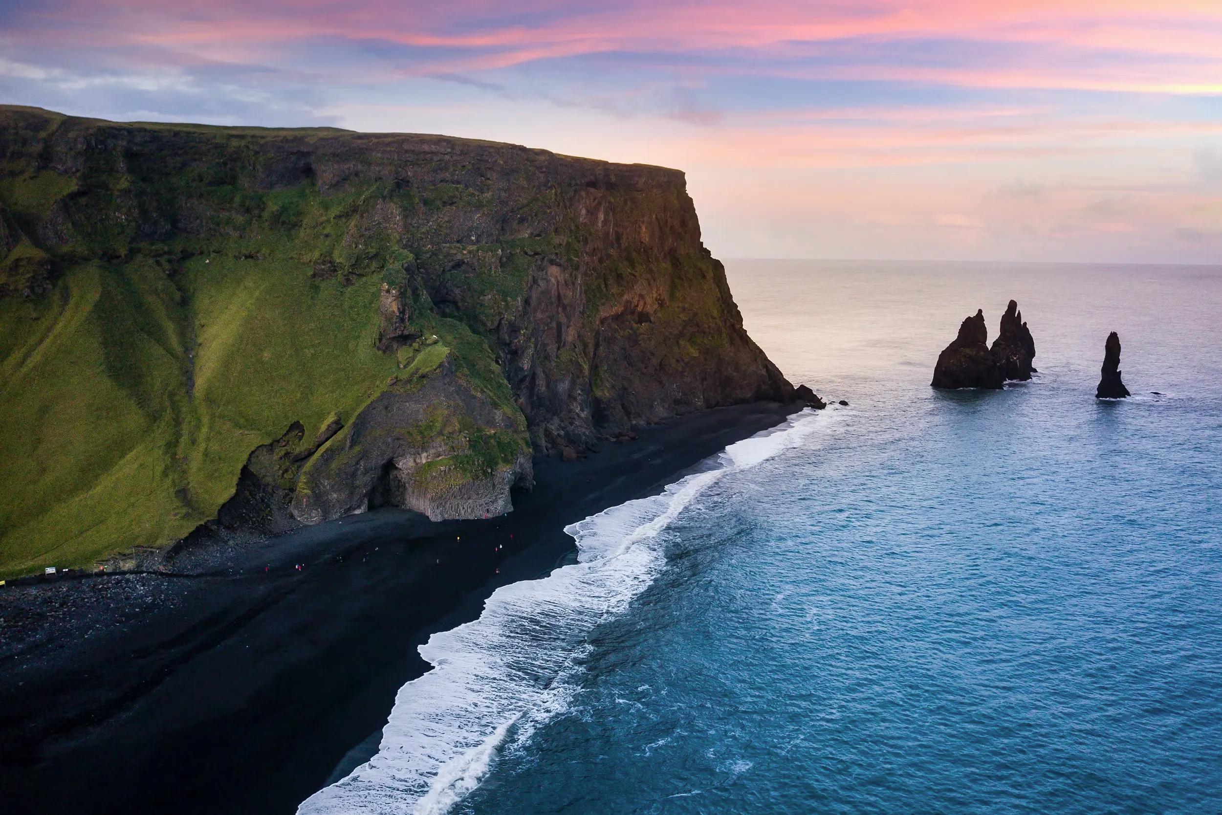 Vík, Reynisfjara & the Southern Black Sand Coast