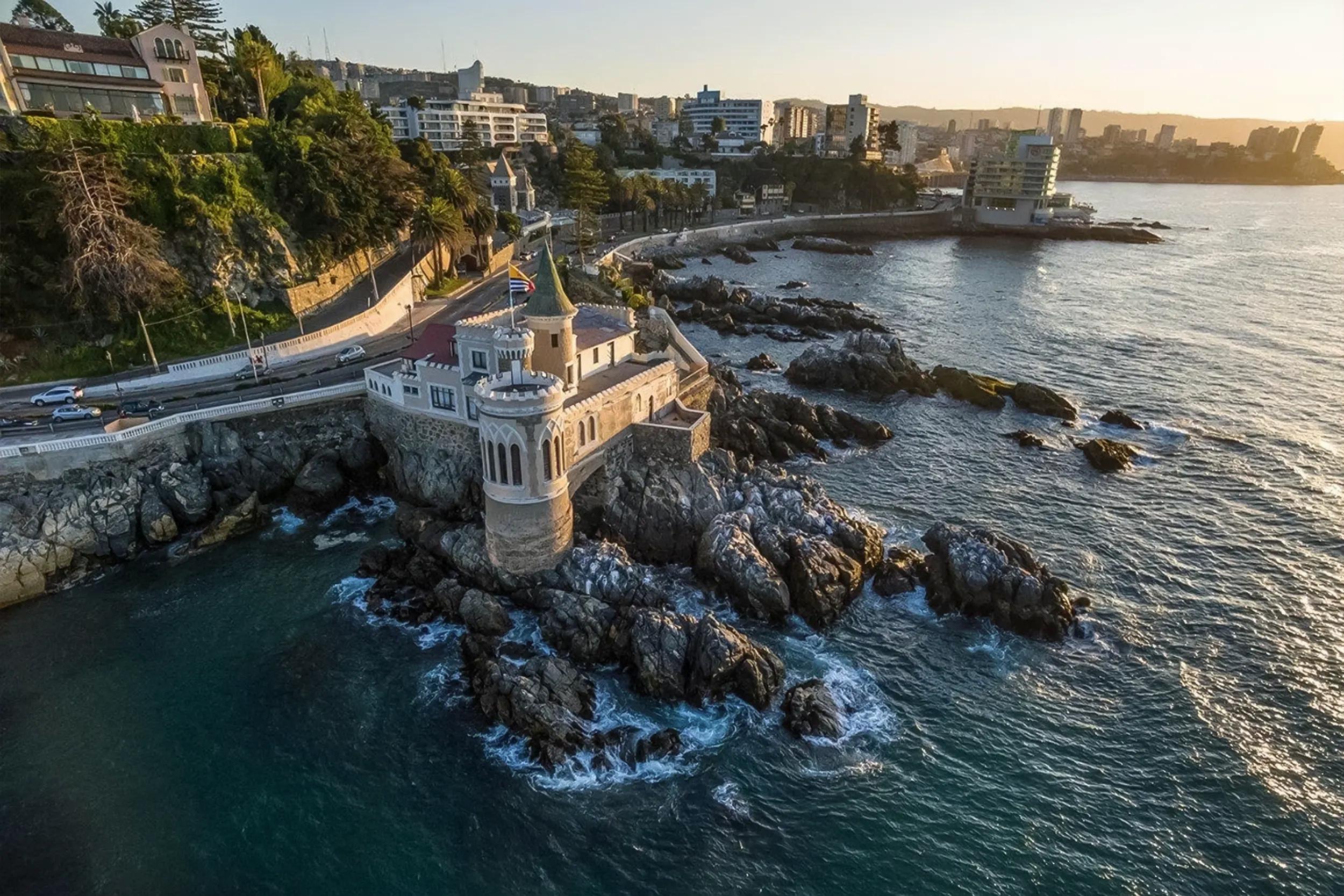 Valparaíso & the Pacific Coast