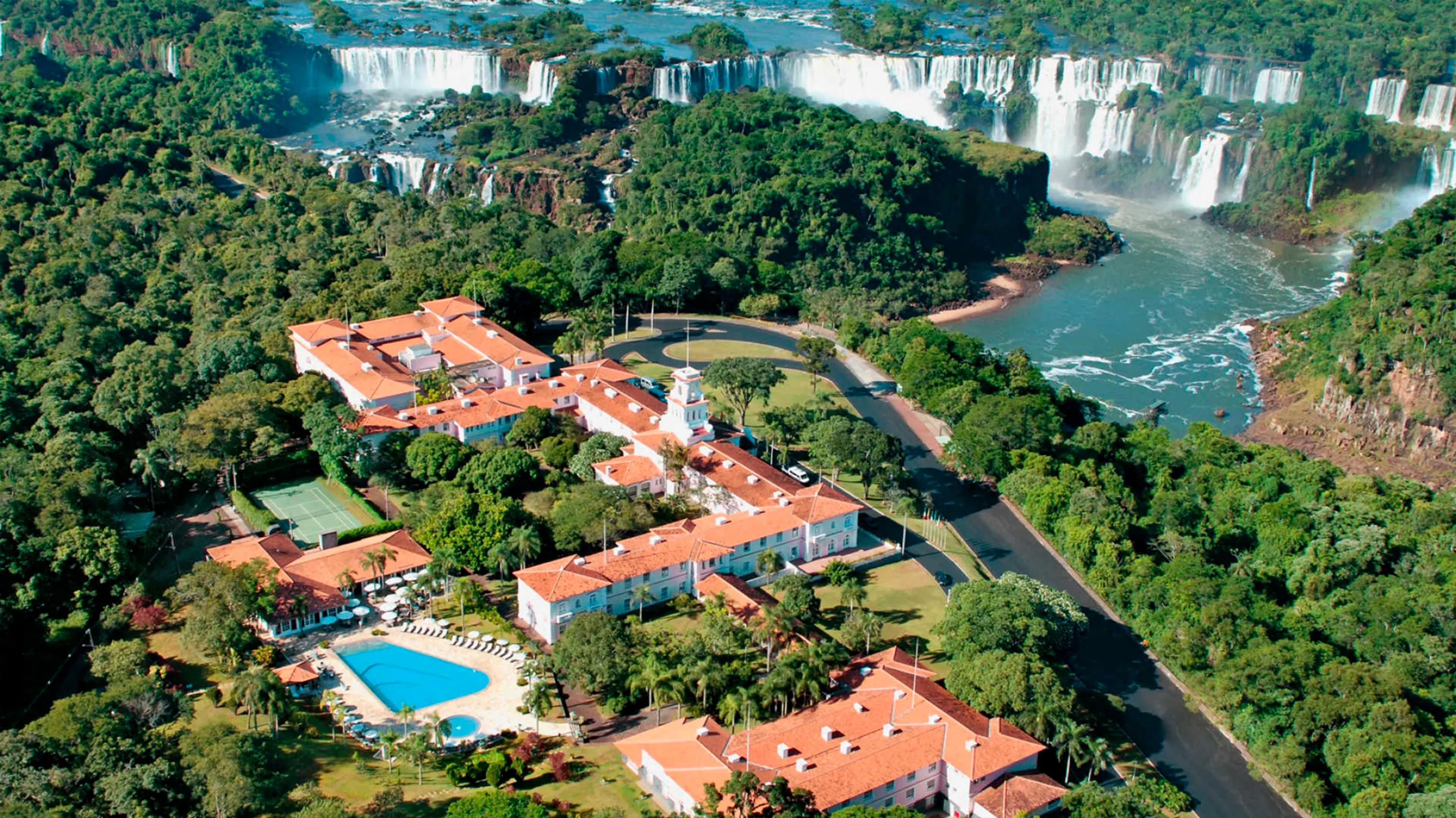 IGUAZÚ FALLS & RIO DE JANEIRO