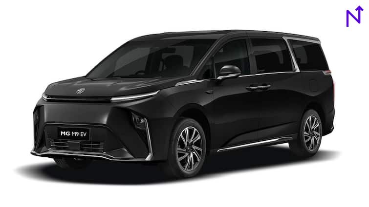 Electric MG Cyberster Test Drive: A Stylish Cruiser Meets Modern Tech