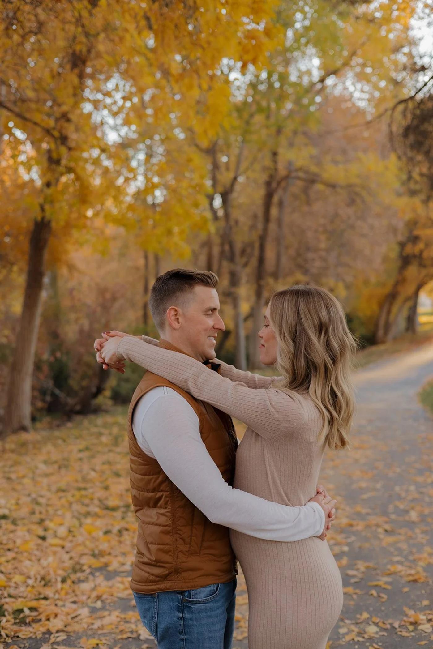 Maternity session in Provo