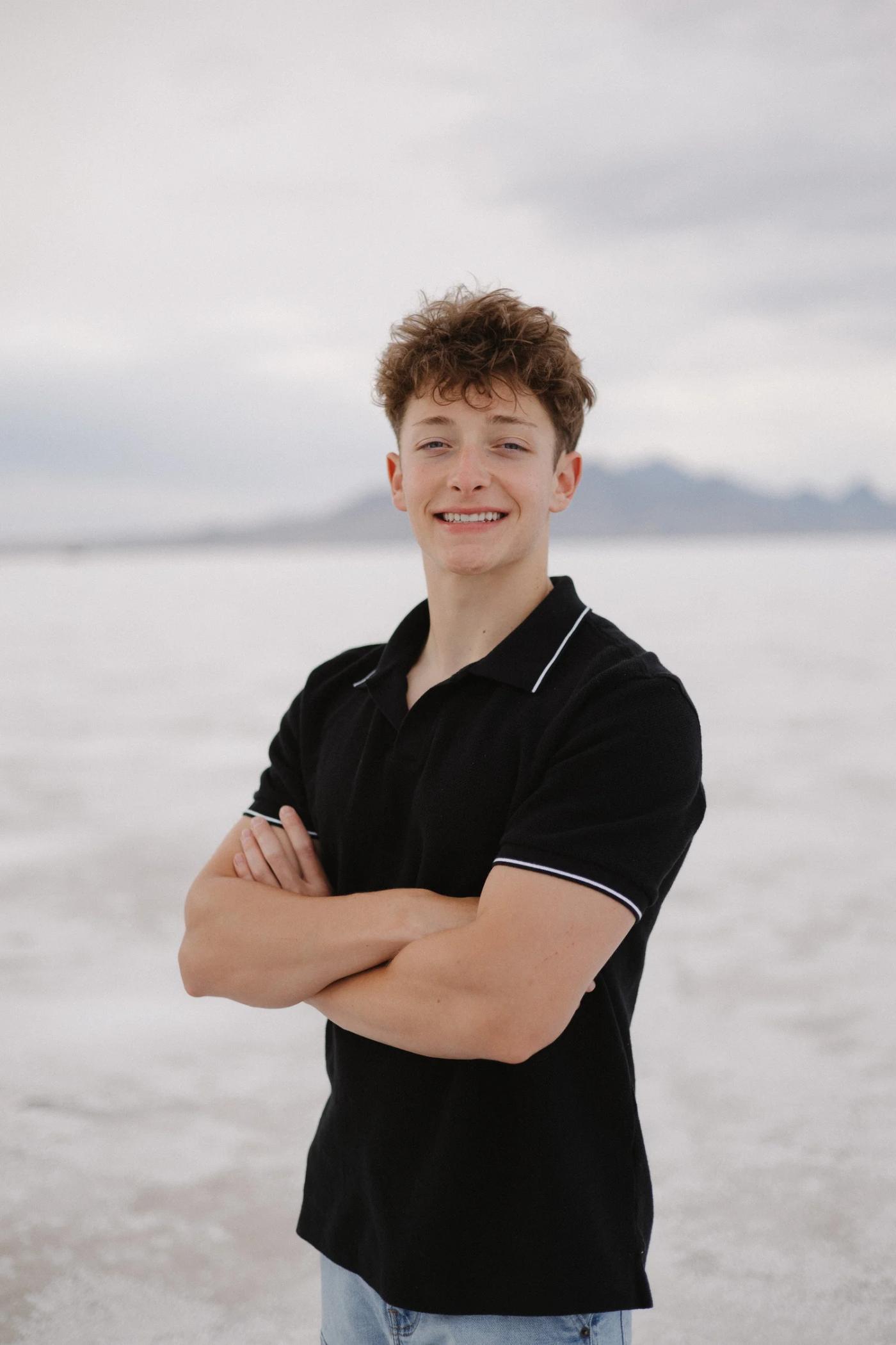 Twin Senior Pictures At The Salt Flats