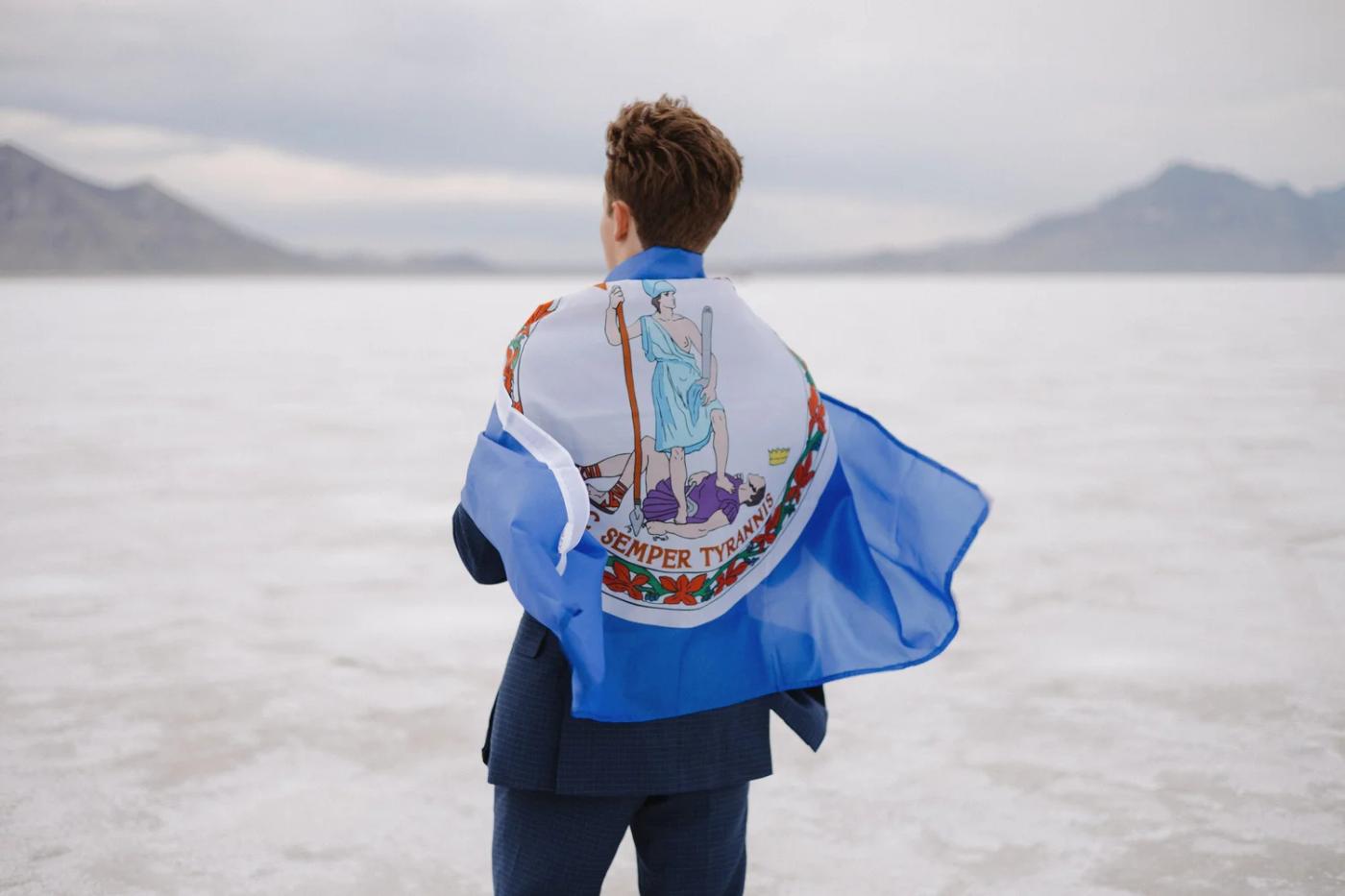 Twin Senior Pictures At The Salt Flats