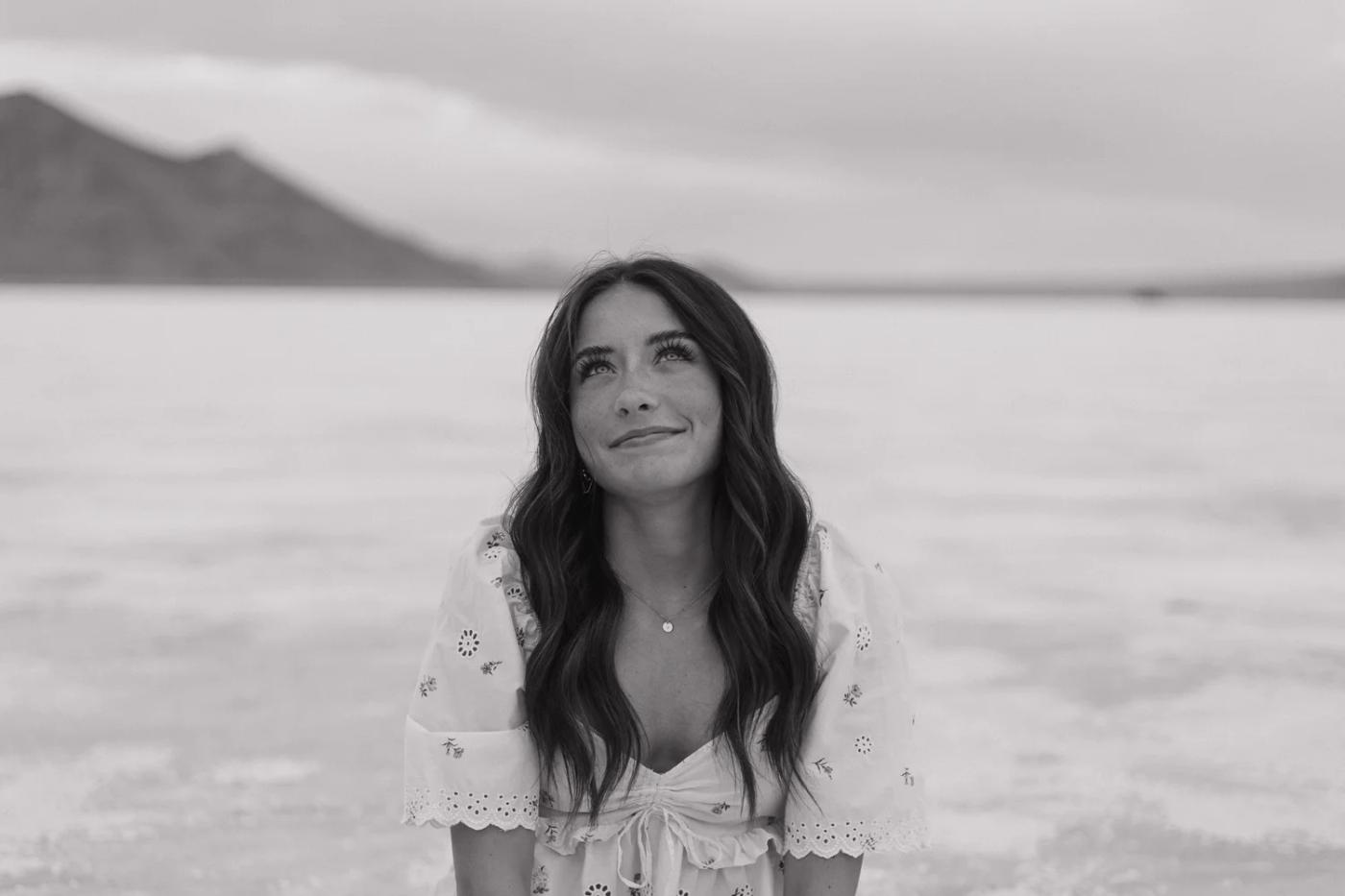 Twin Senior Pictures At The Salt Flats