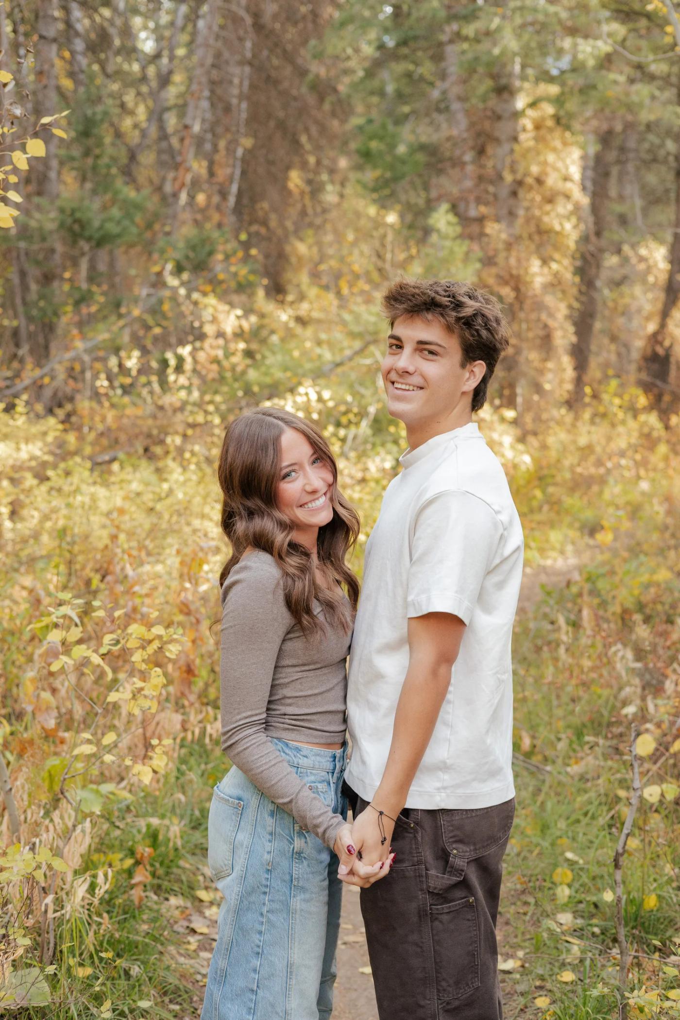 Couples Session Up AF Canyon
