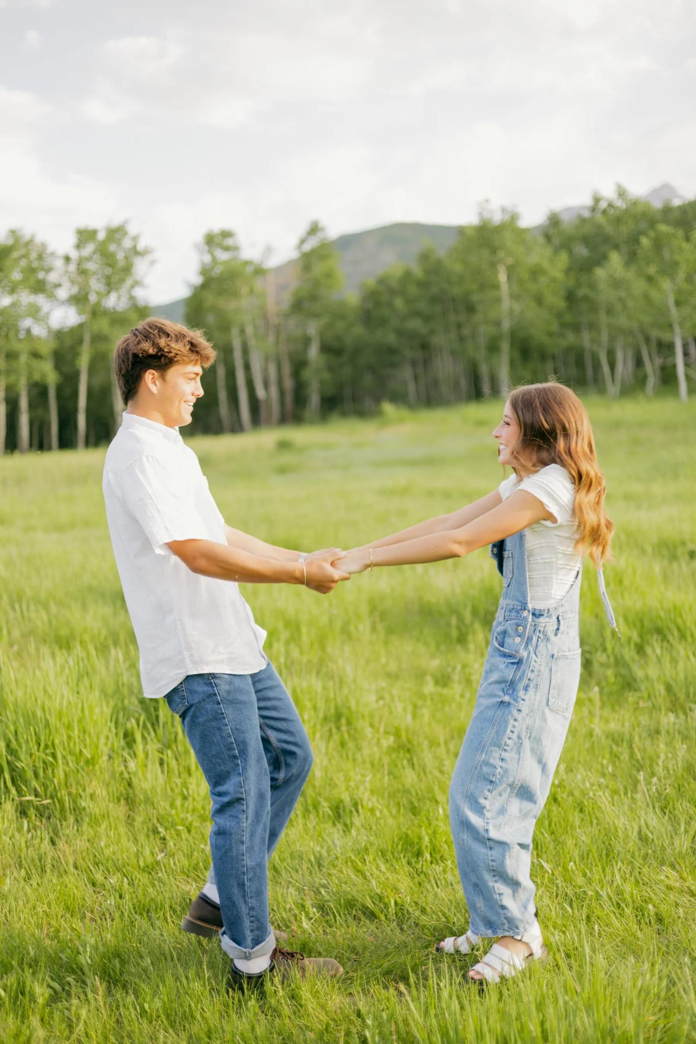 Dreamy Couples Session at Cascade Springs