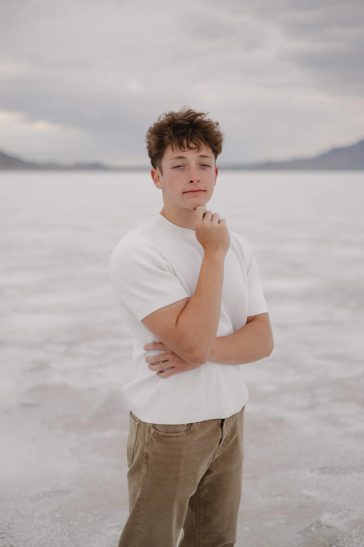 Twin Senior Pictures At The Salt Flats