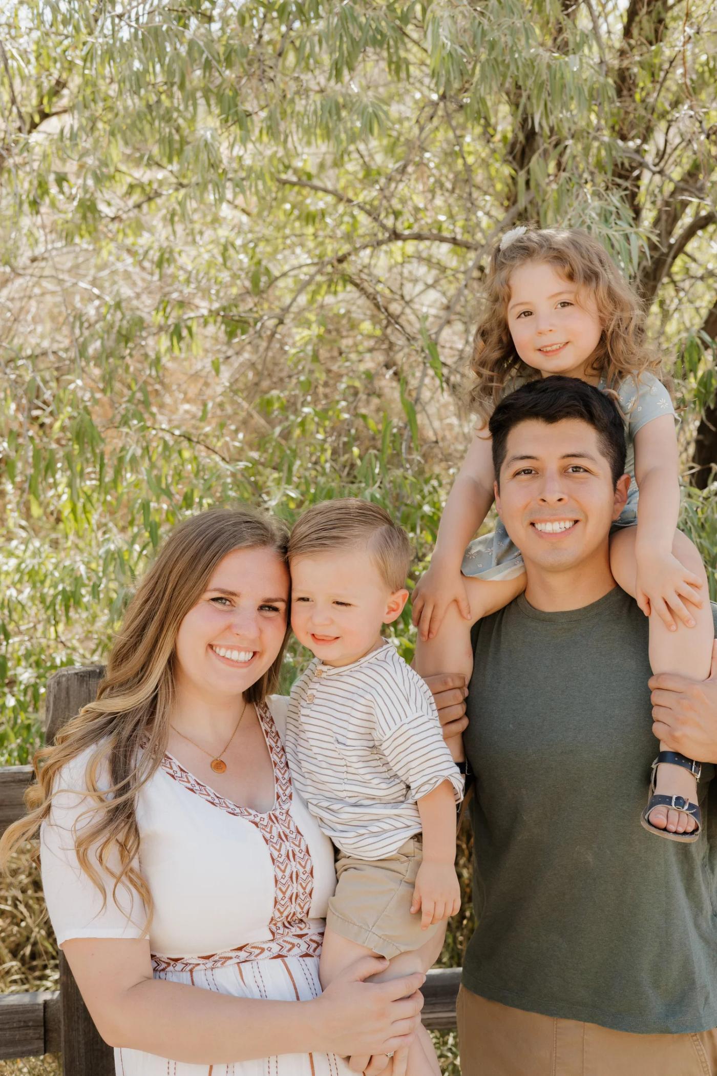 Quick Family Session While Visiting Town