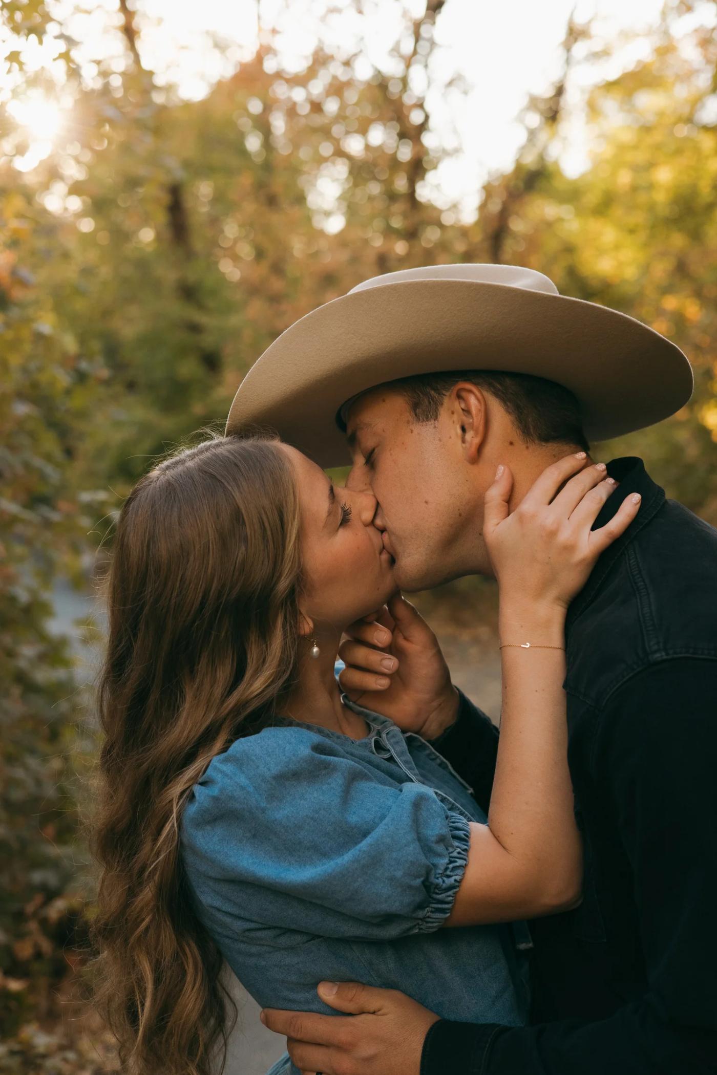 Temple Quarry Couples Session