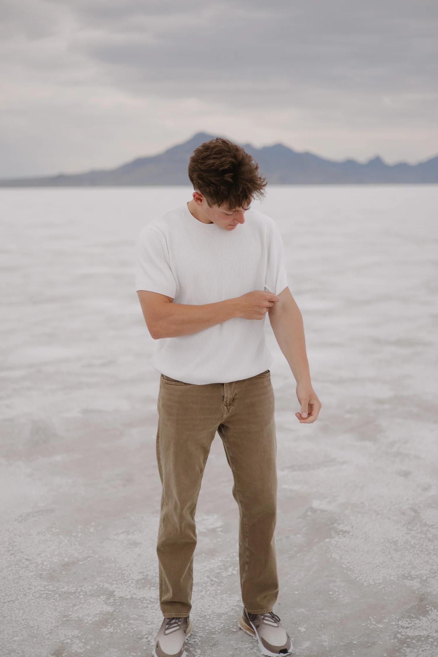 Twin Senior Pictures At The Salt Flats