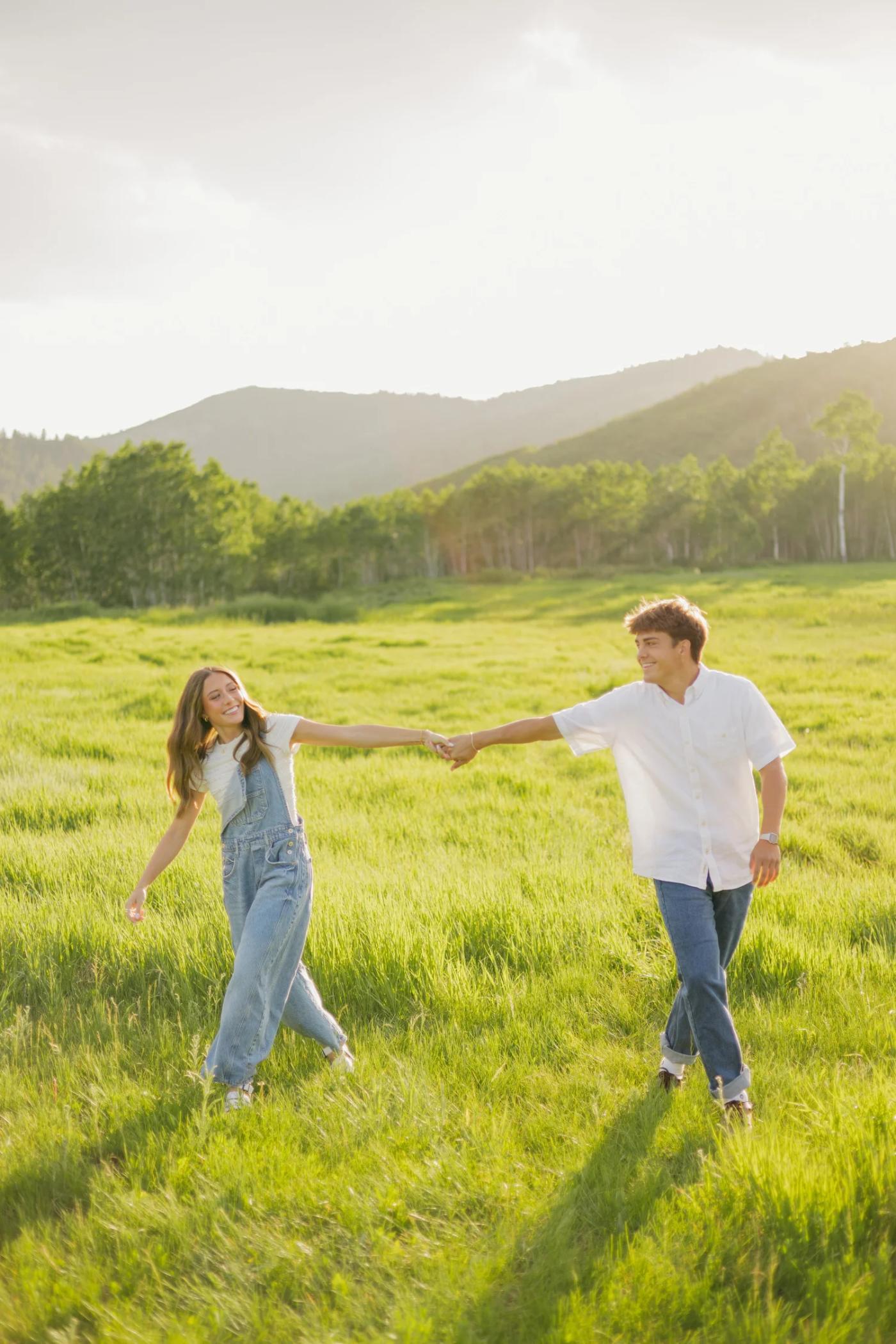 Dreamy Couples Session at Cascade Springs