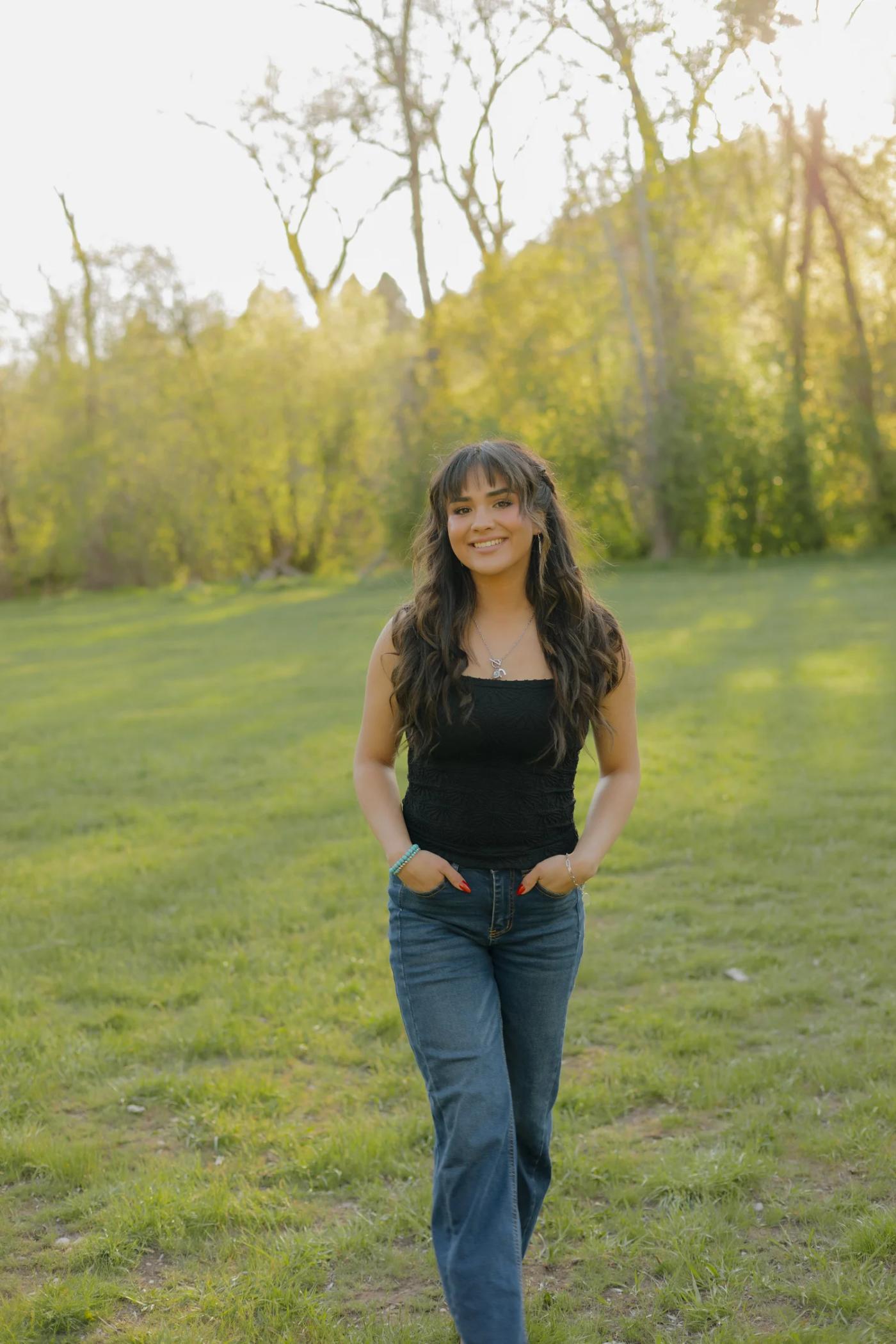 Spring senior pictures kick off!