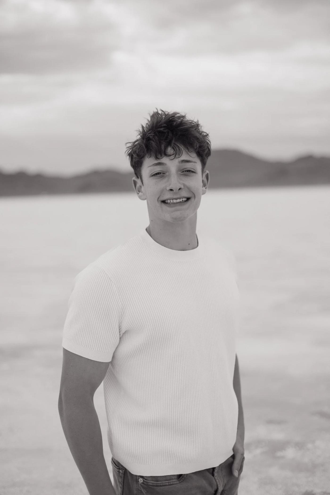 Twin Senior Pictures At The Salt Flats