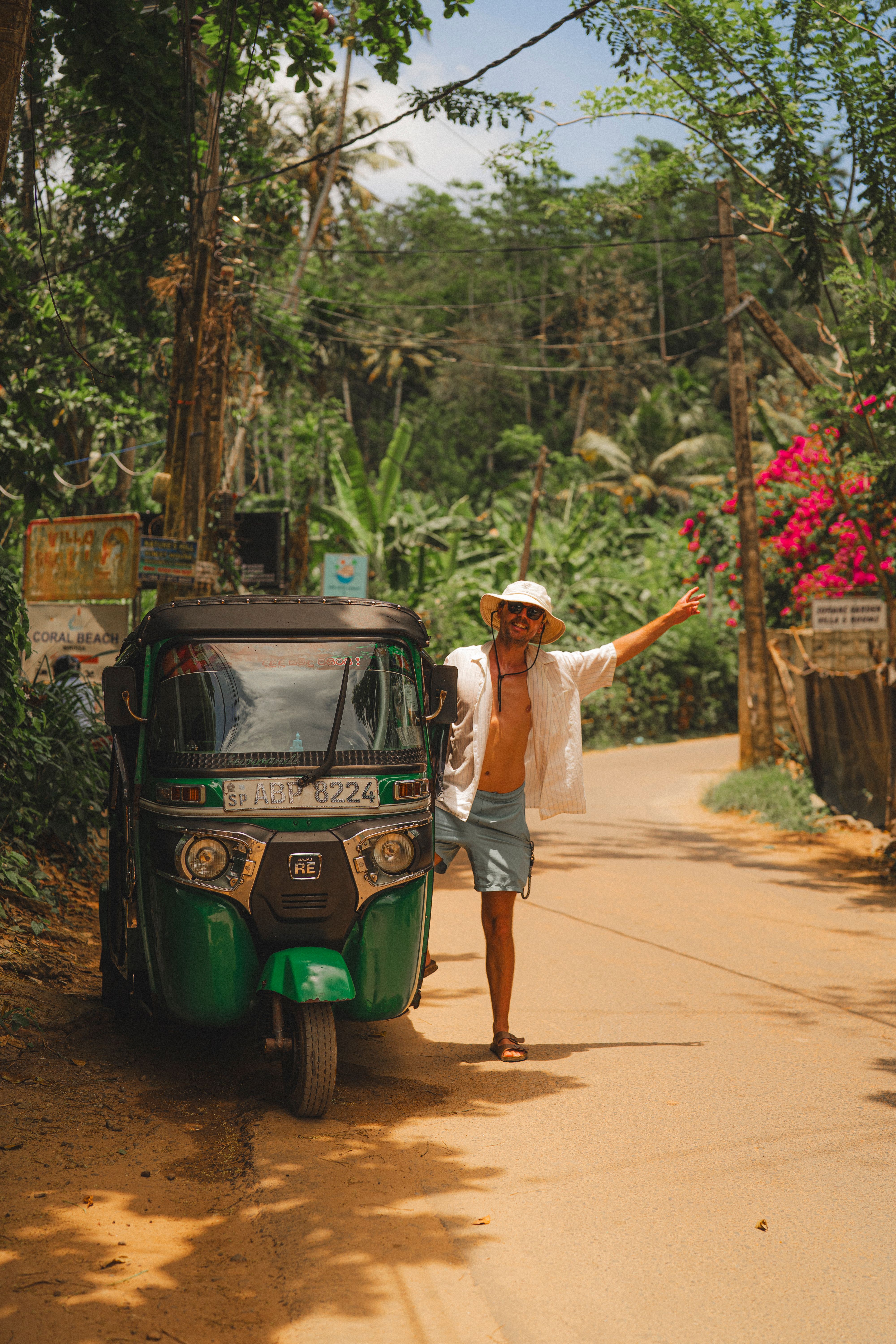 Sri Lanka tuk tuk ride