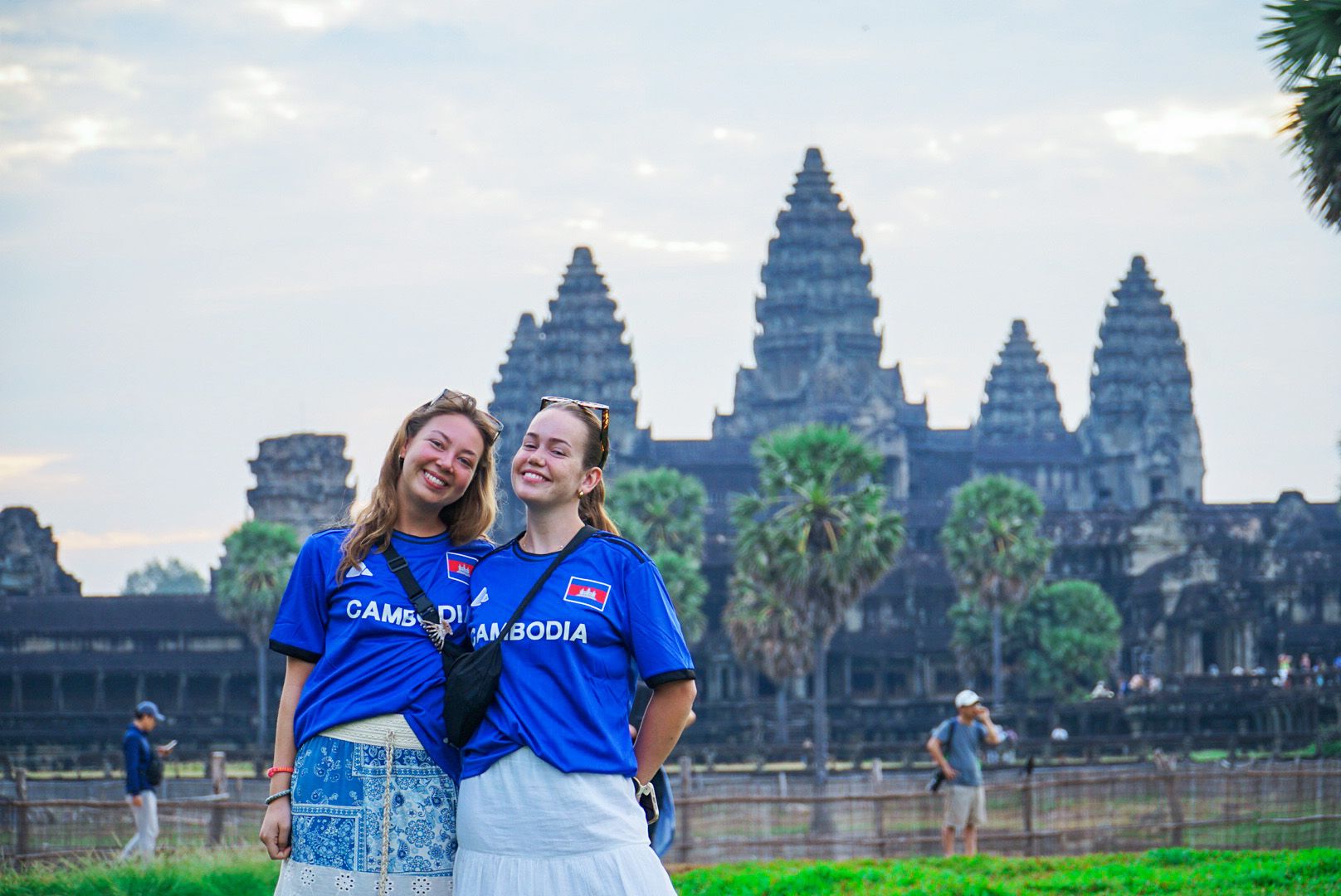 Angkor Wat duo smiling
