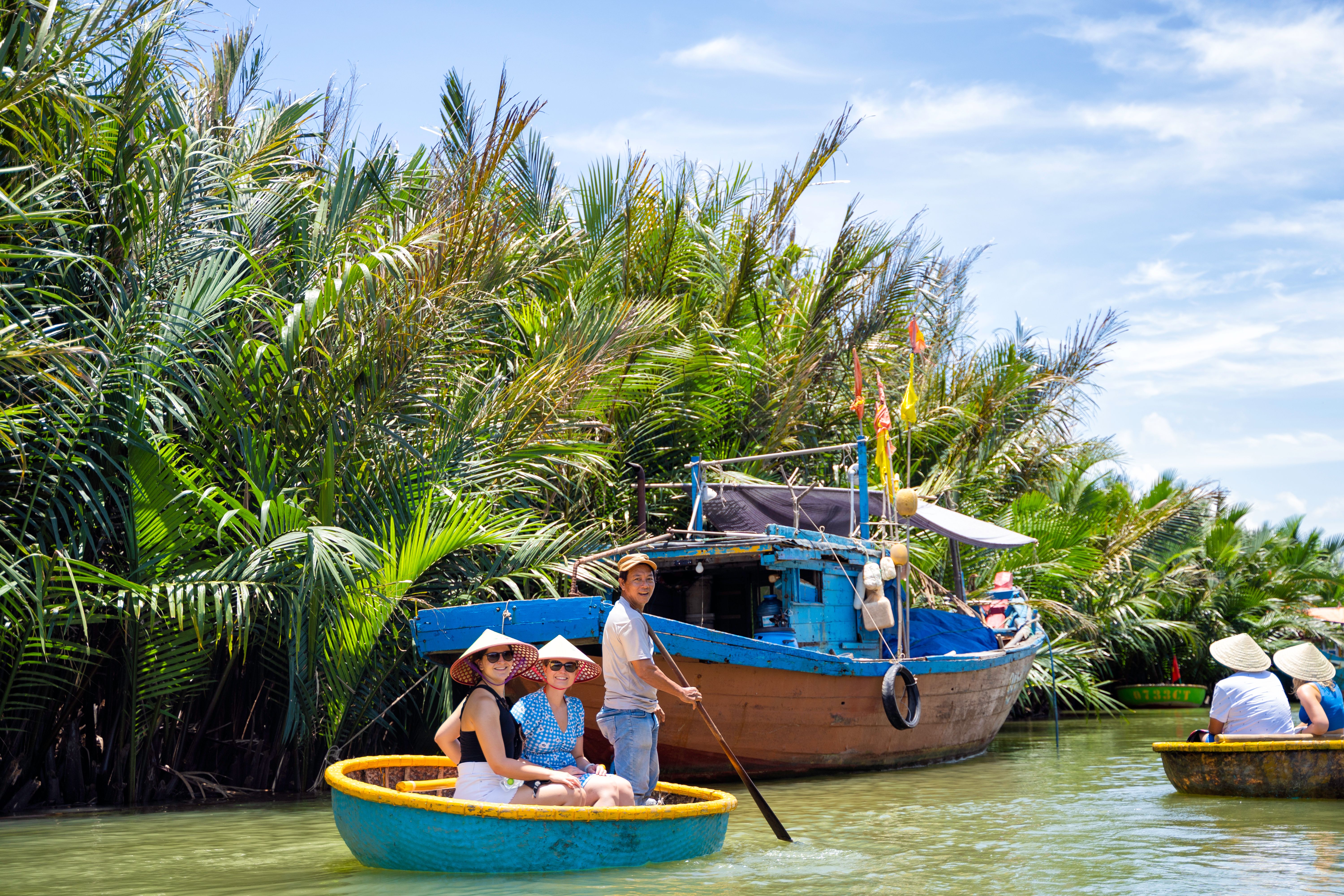 Vietnam crab fishing boat