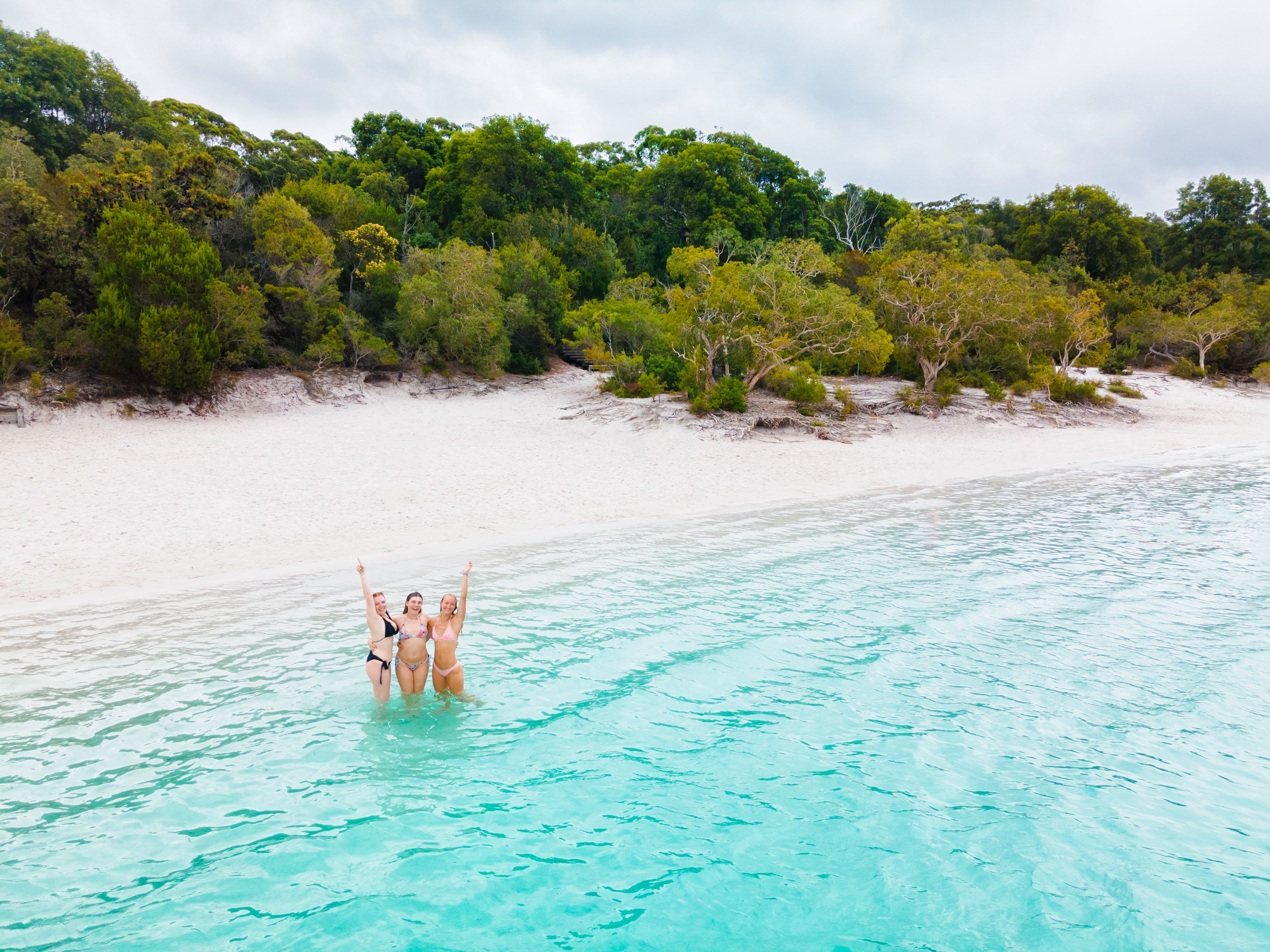 Lake Mckenzie girls swimming