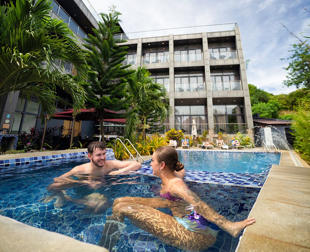 Coron Accom