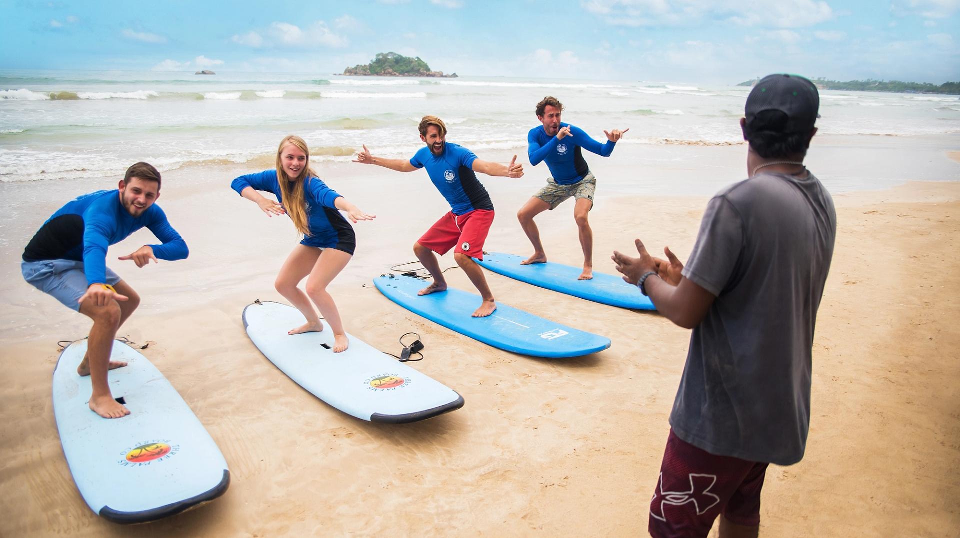 Surf Tour Best Surfing Group Tours | INTRO Travel
