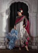 Madhu Bala thumbnail 5