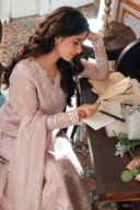 Rosebud thumbnail 2