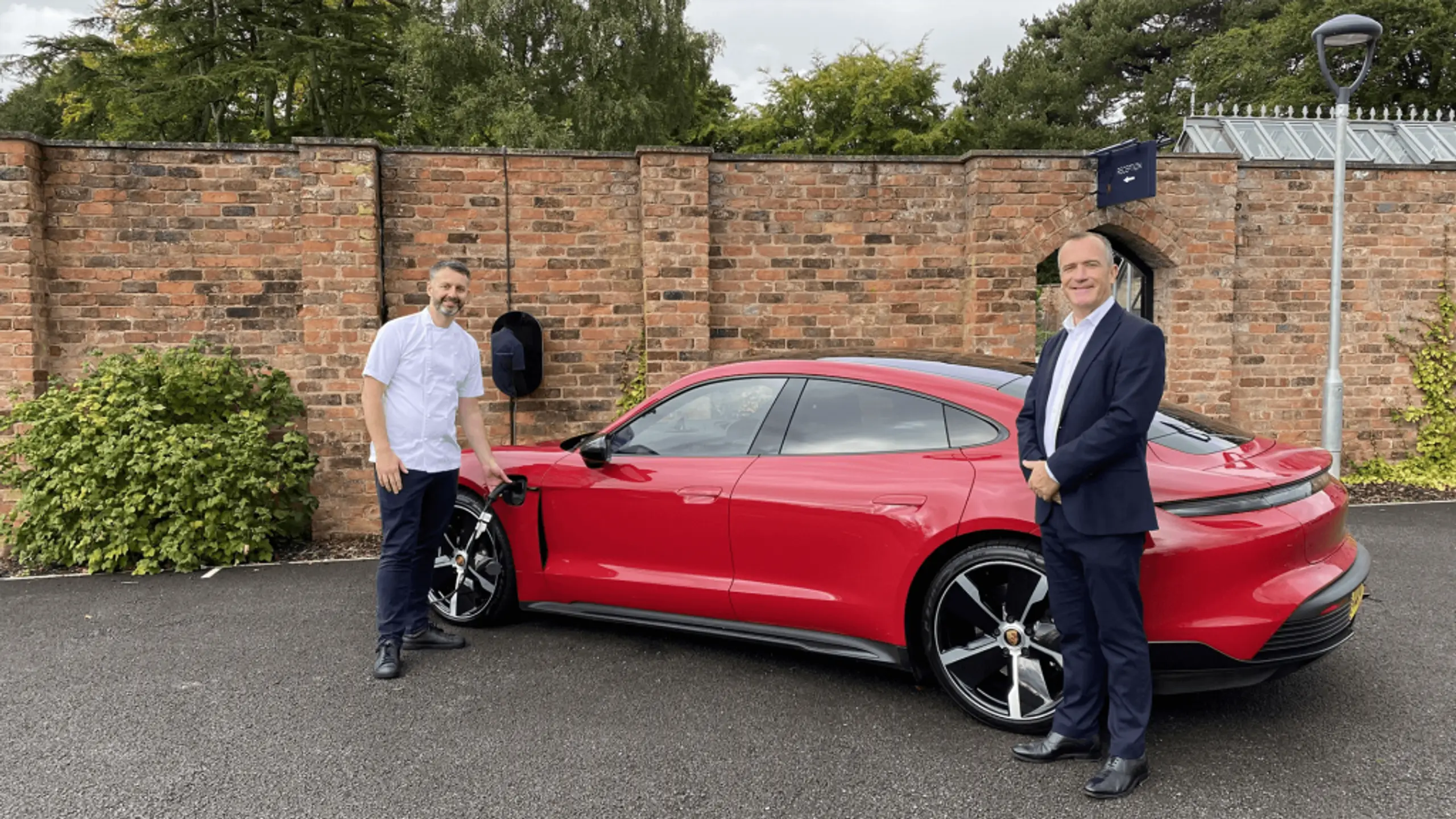 Moor Hall team up with Porsche Preston