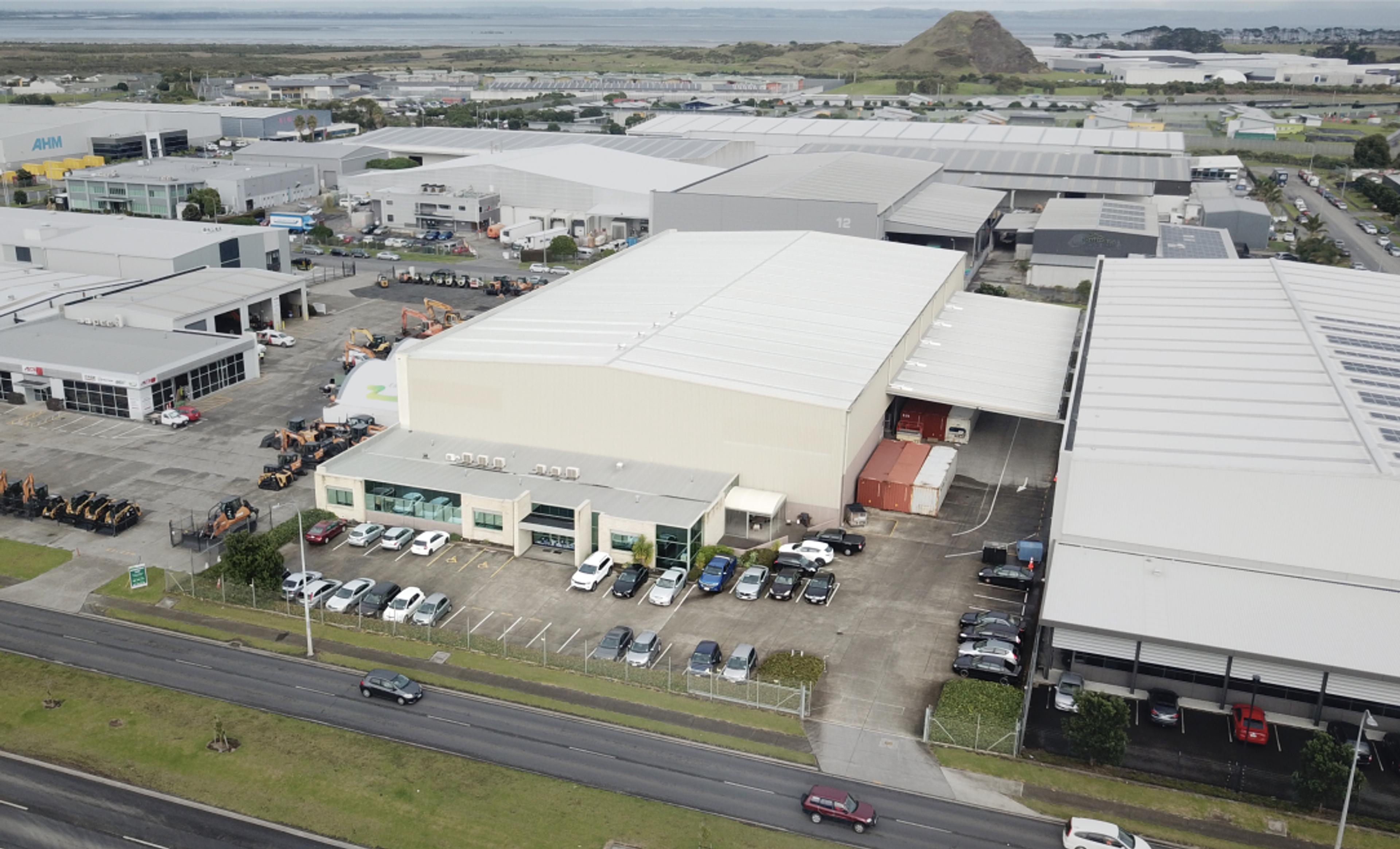 Located in Wiri, a high-performing industrial precinct, the asset provides clear span, high stud warehouse space with a single level of office and breezeway canopy.