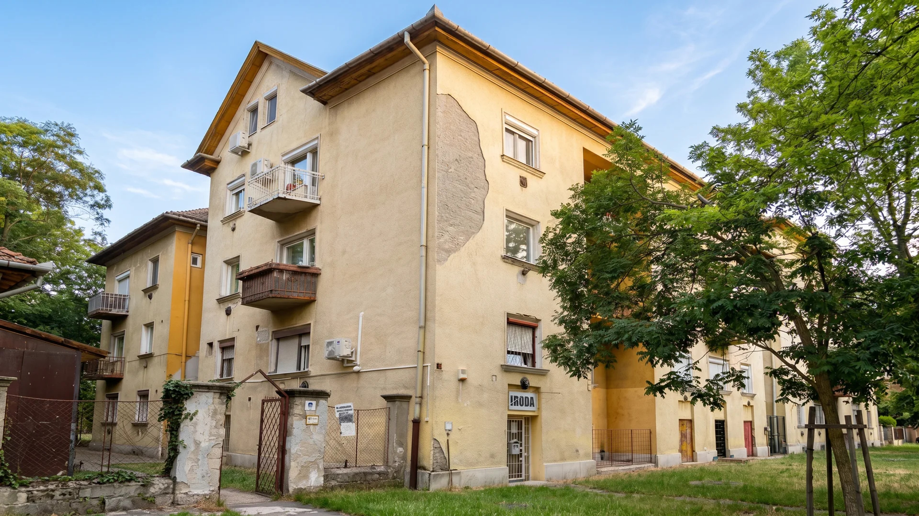 Pöltenberg Ernő utca, Lakás