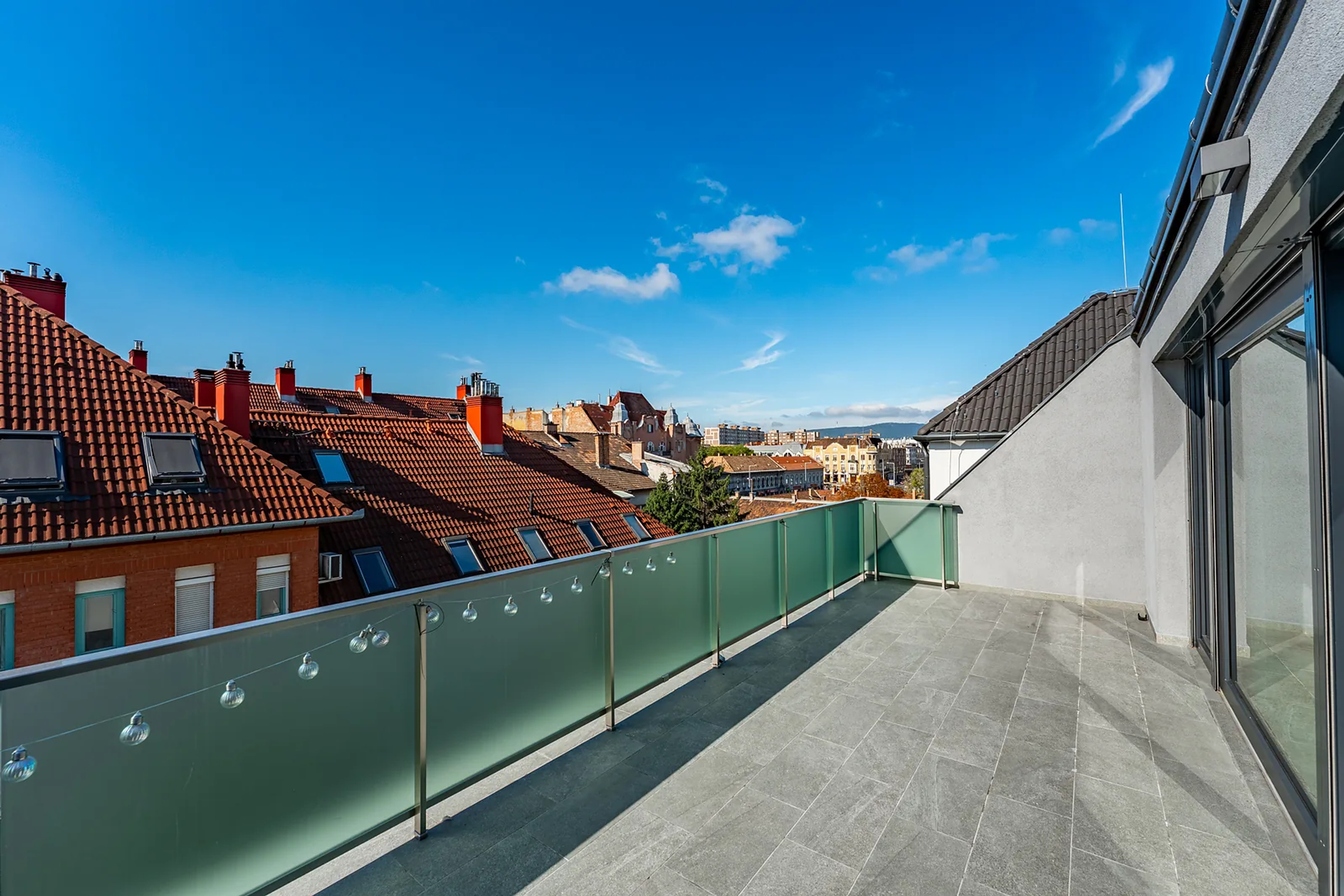 Újpest, Penthouse