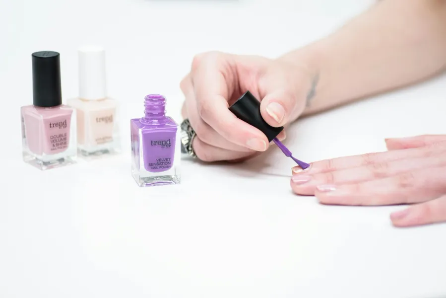 Bestsellers in Nail Polish Products on Amazon