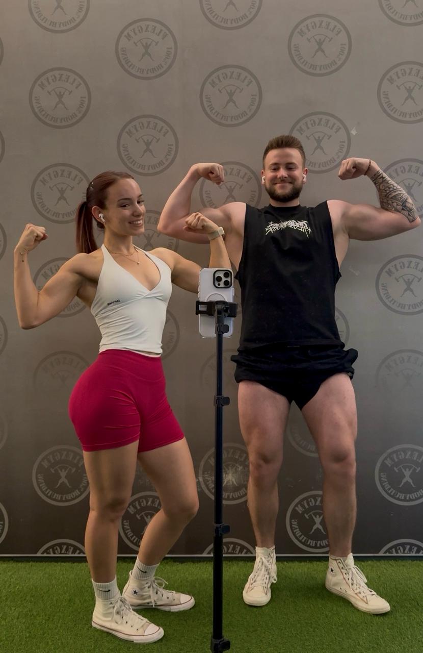 Lou et Erwann en tenue de sport