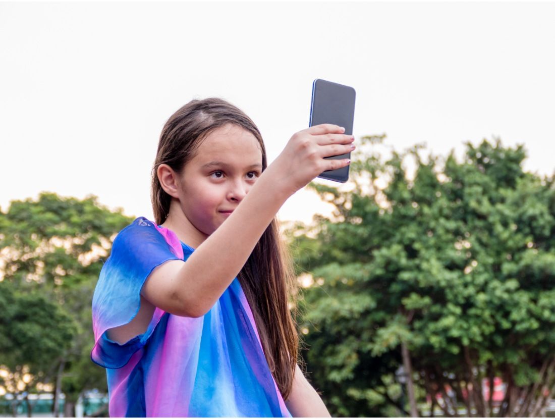 Raising a Girl in the Digital Age: A Parents' Guide