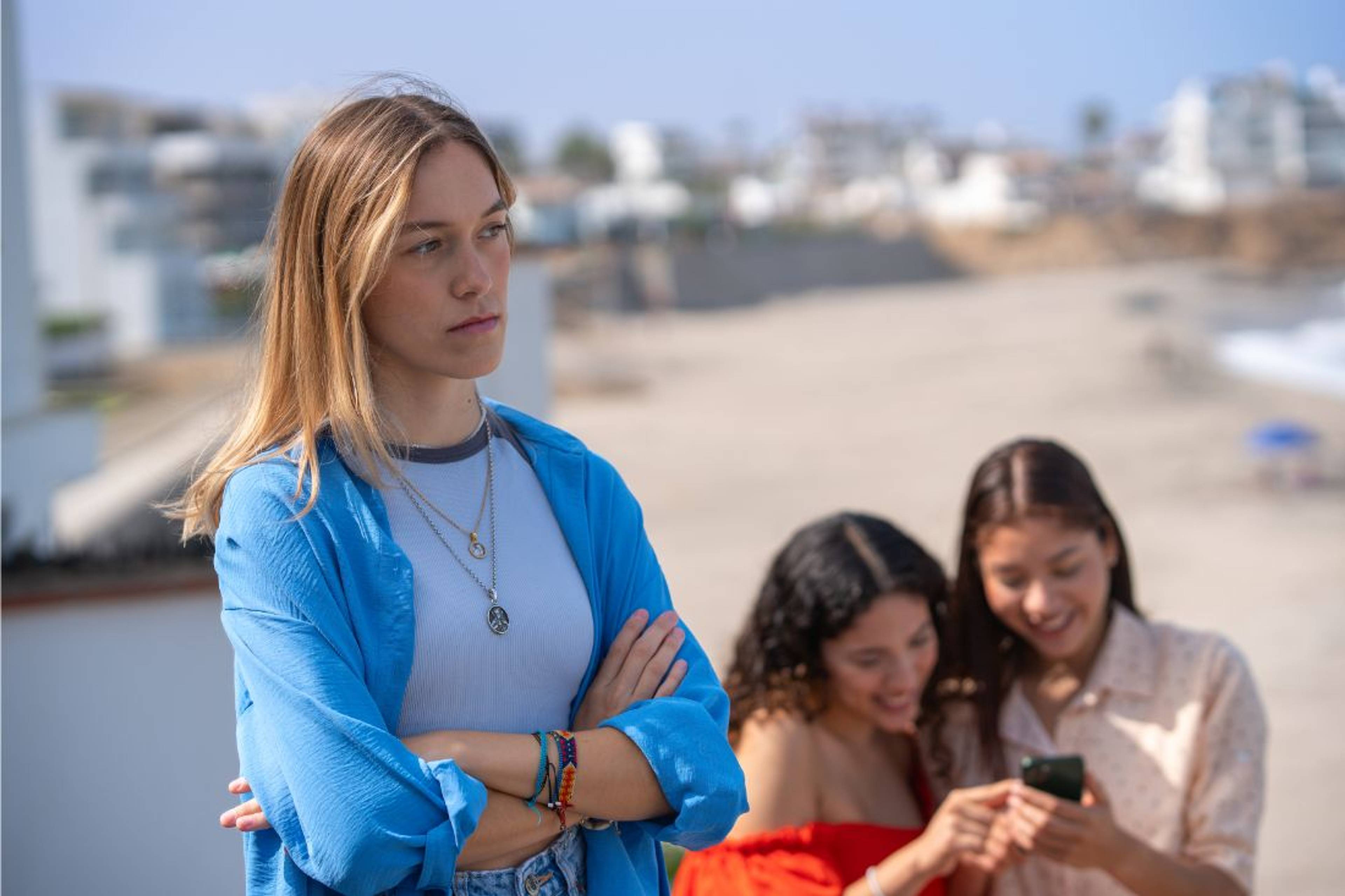 How to Support Teenagers with Friendship and Relationship Issues