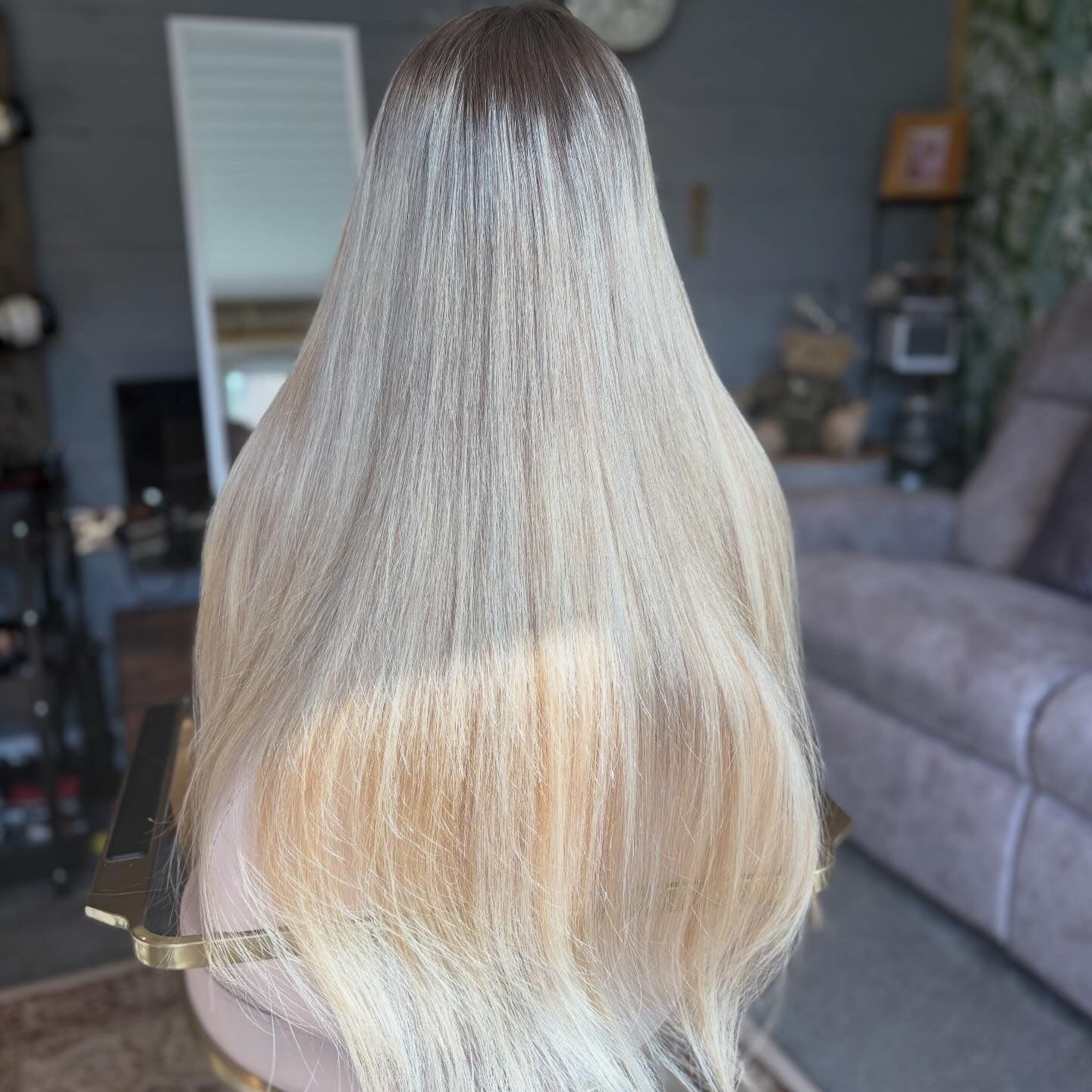 Blonde nano hair extensions