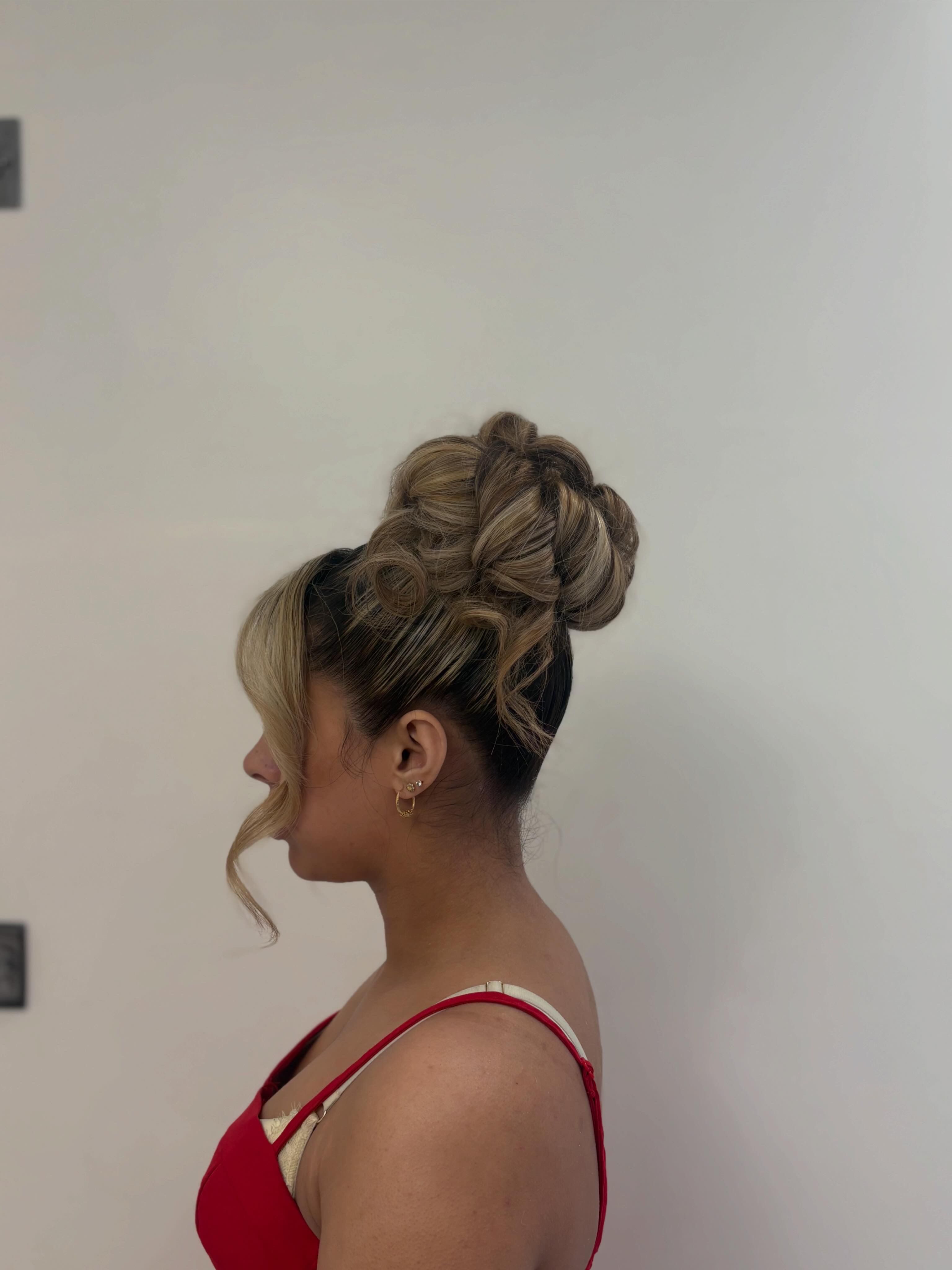 Bridesmaid hair