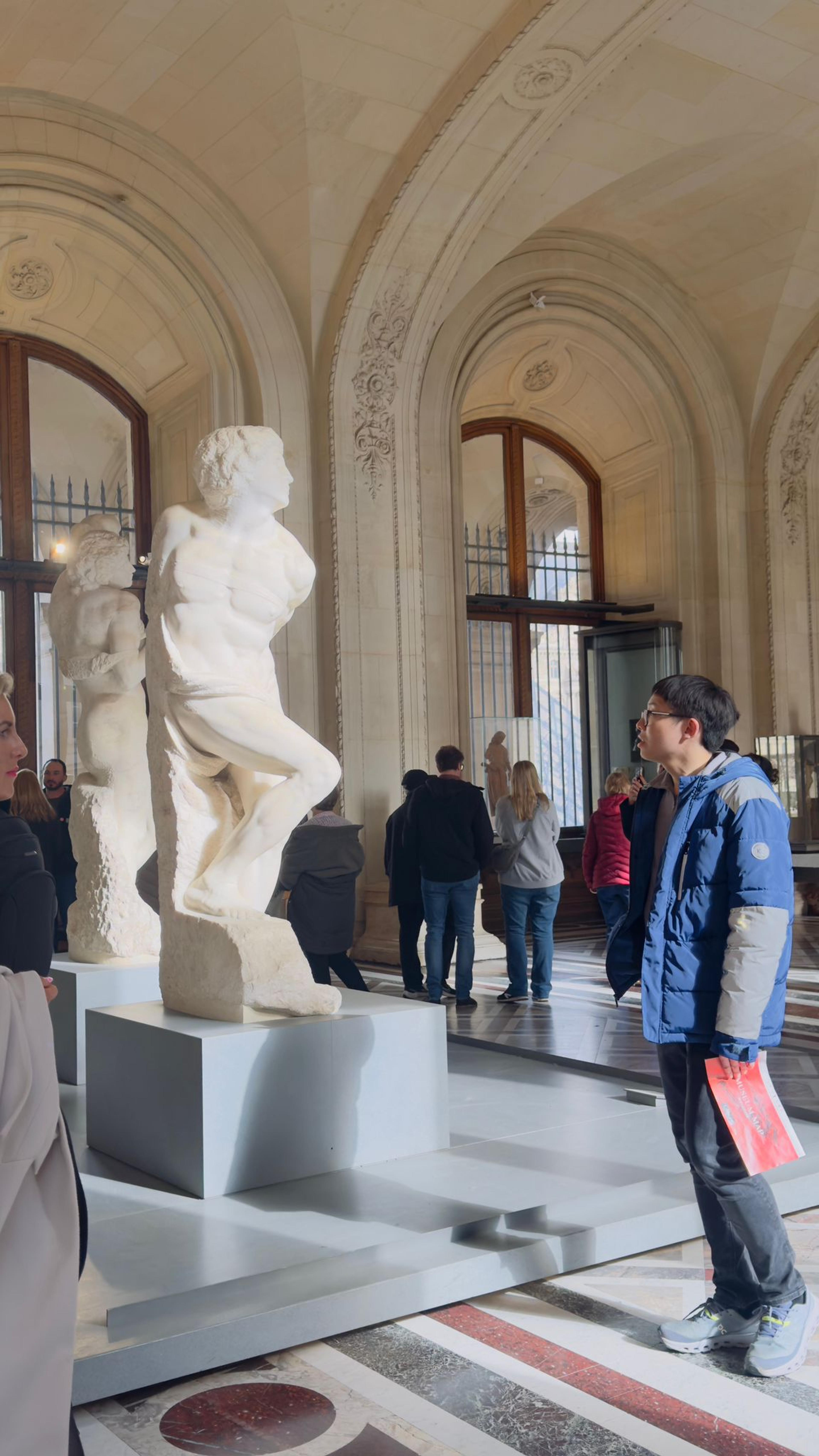 WhatsApp Image 03 04 at 23.47.42