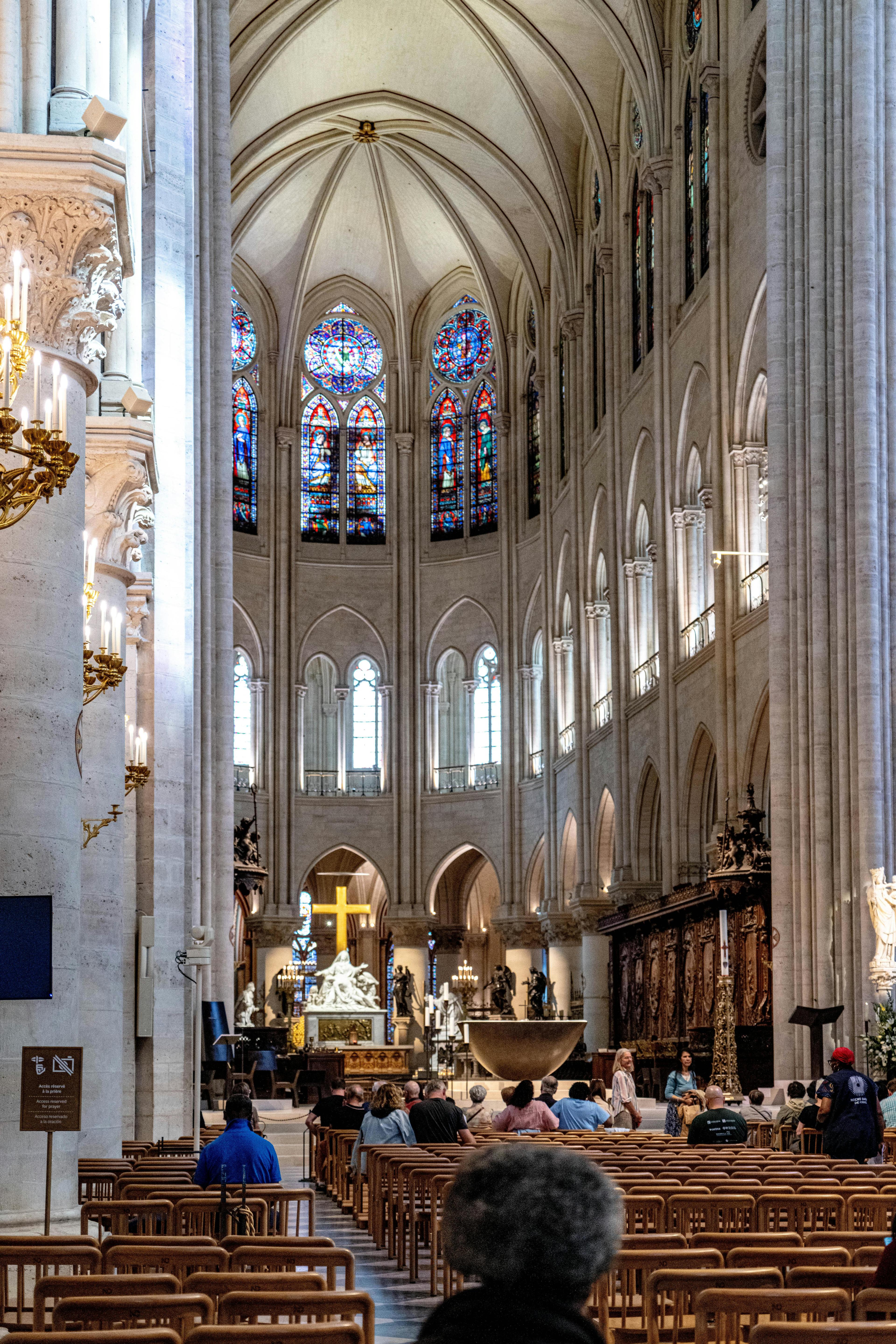 Paris Notre Dame Cathedral Licensed Guide Interior Tour thumbnail 6