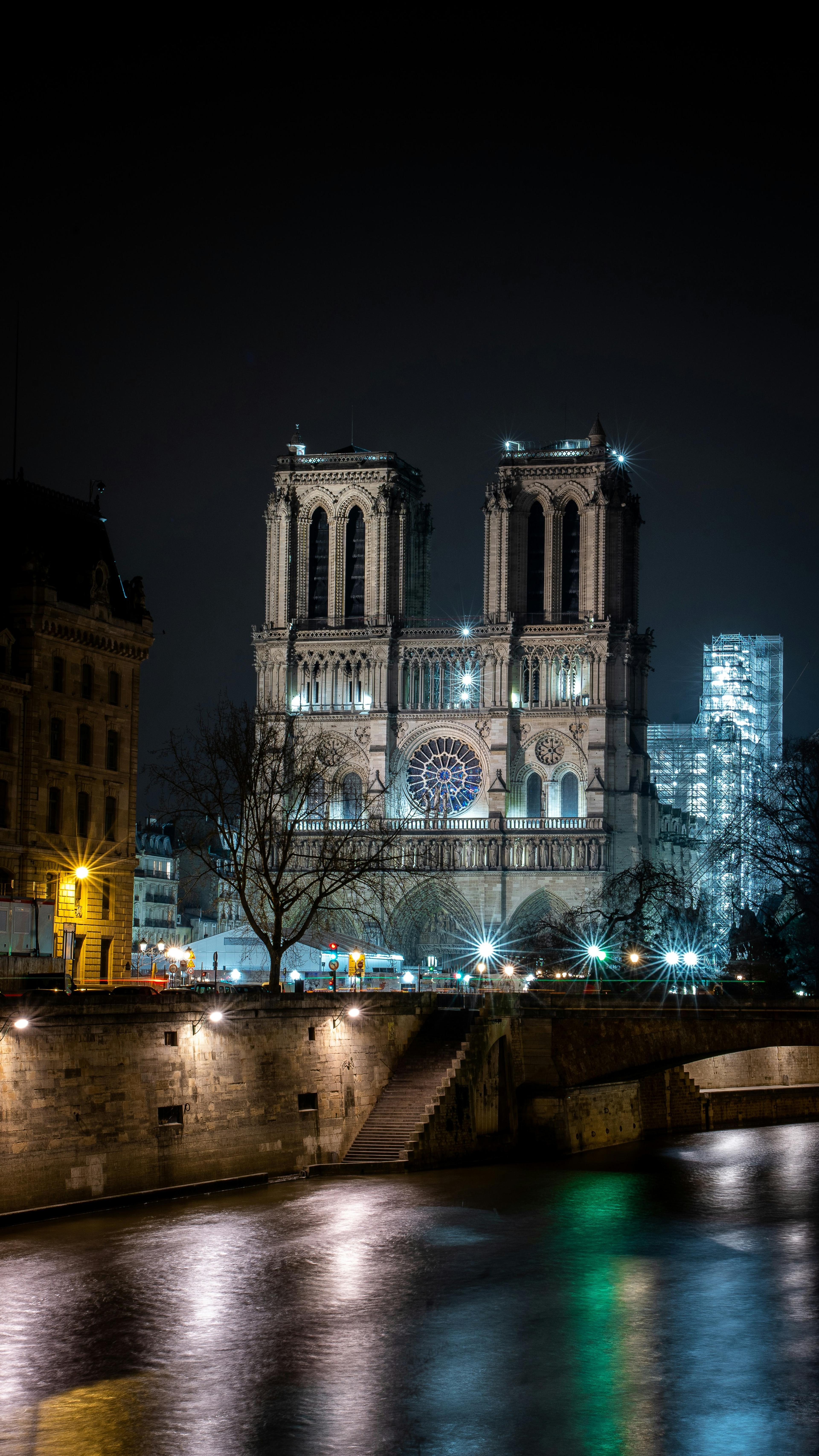 Paris Notre Dame Cathedral Guided Tour | Early Access | Licensed Guide thumbnail 4