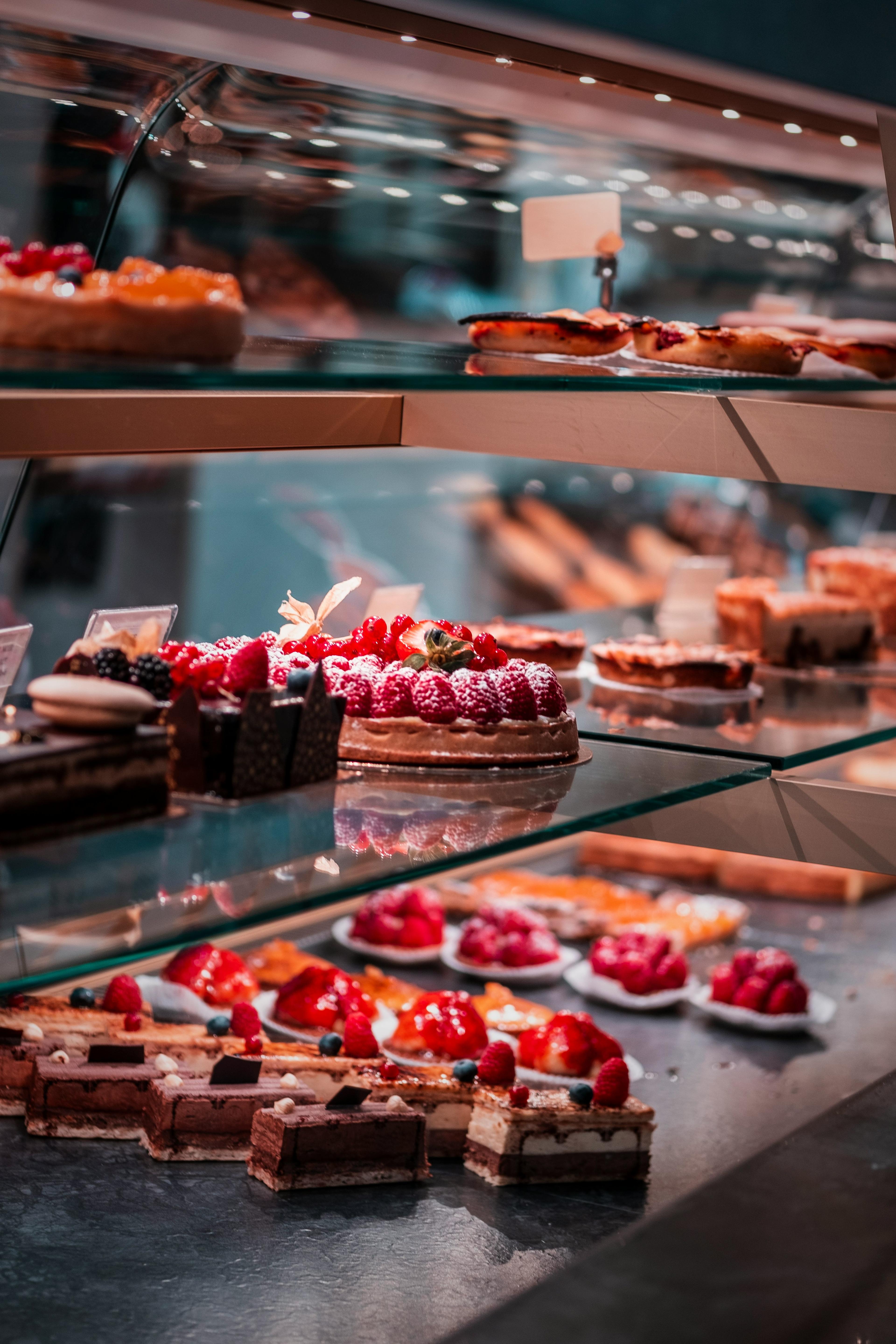 Le Marais Pastry Food Tour Paris: 6 Patisseries thumbnail 3