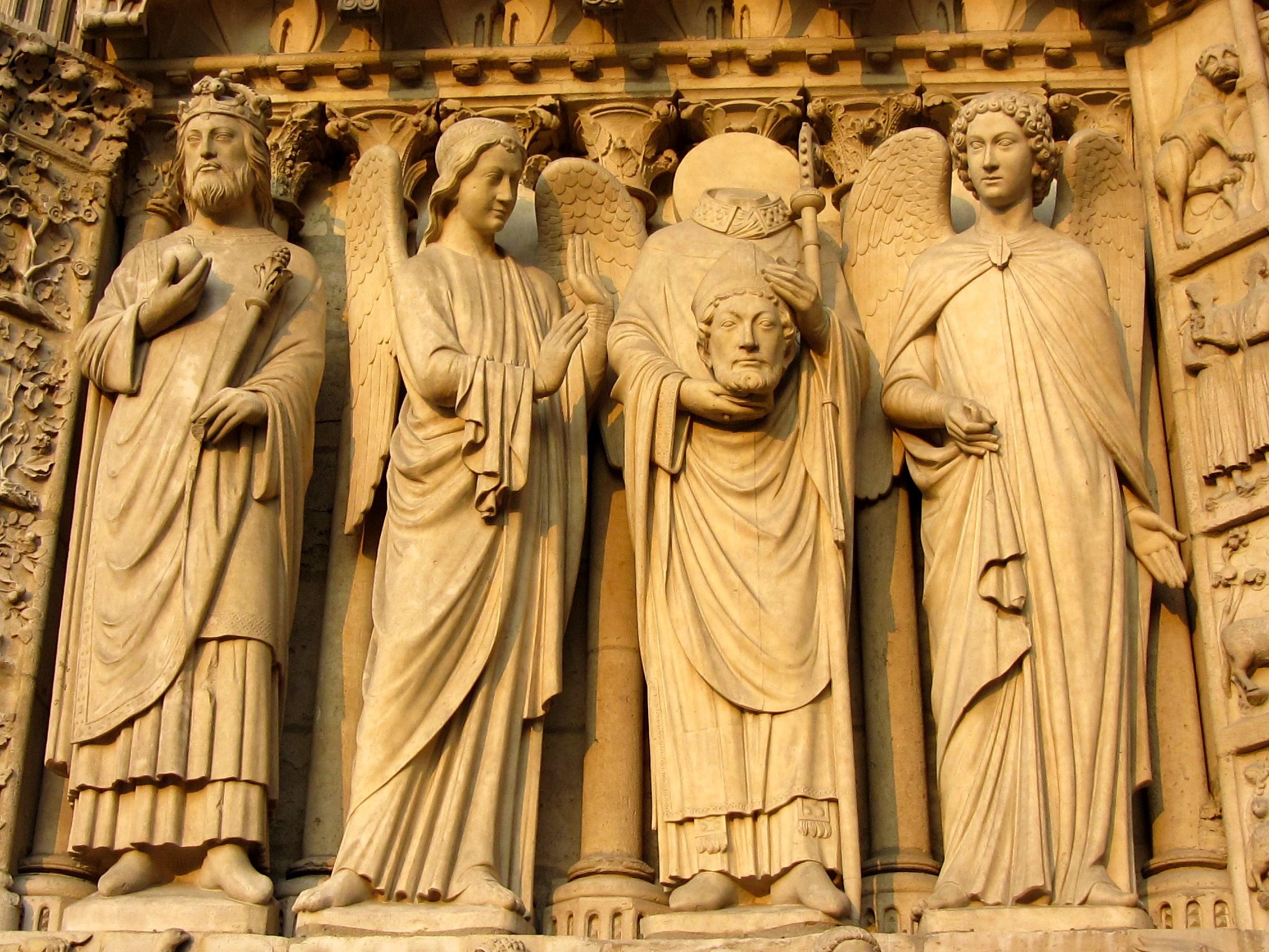 Notre Dame, Sainte-Chapelle & Conciergerie Outdoor Walking Tour thumbnail 3