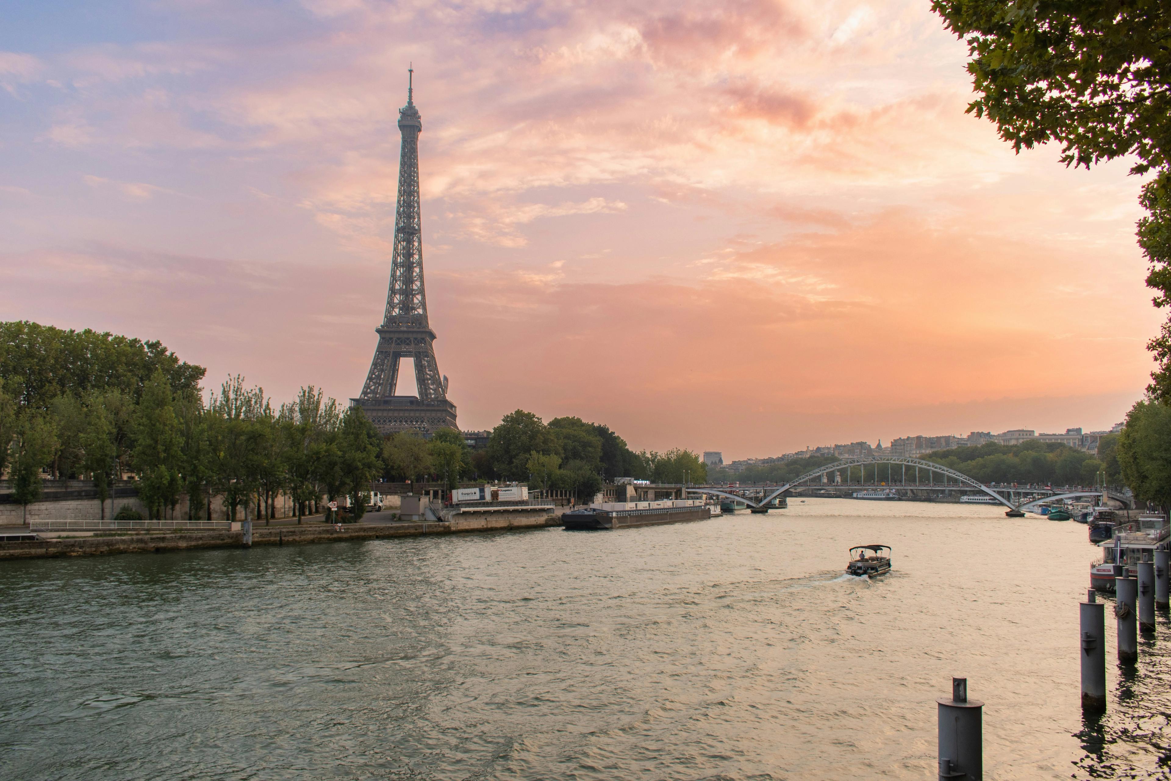 Eiffel Tower Dedicated Reserved Access Top or 2nd floor by stairs thumbnail 5