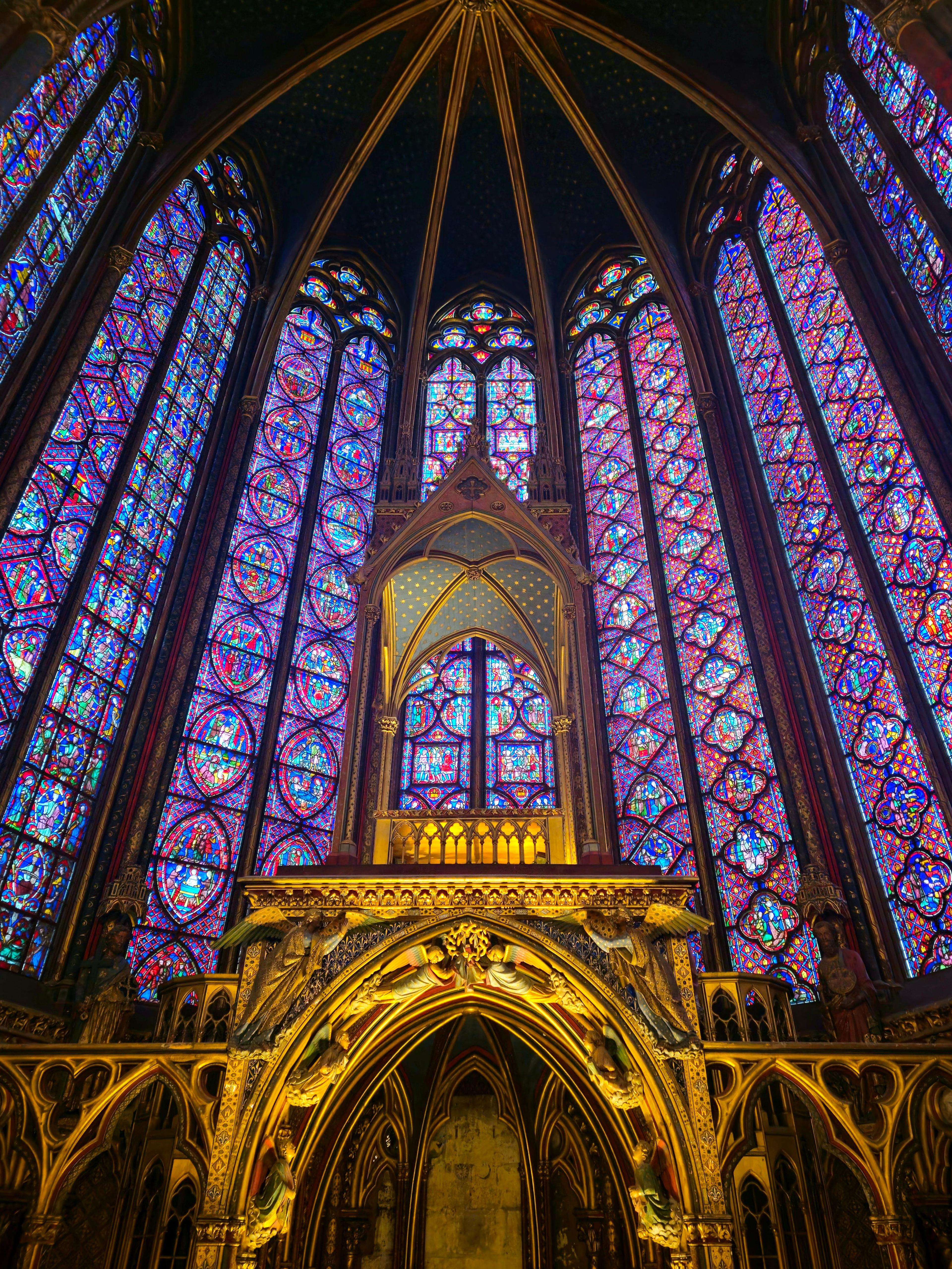 Private Notre-Dame walking Tour w/ Optional Sainte-Chapelle Entry thumbnail 4