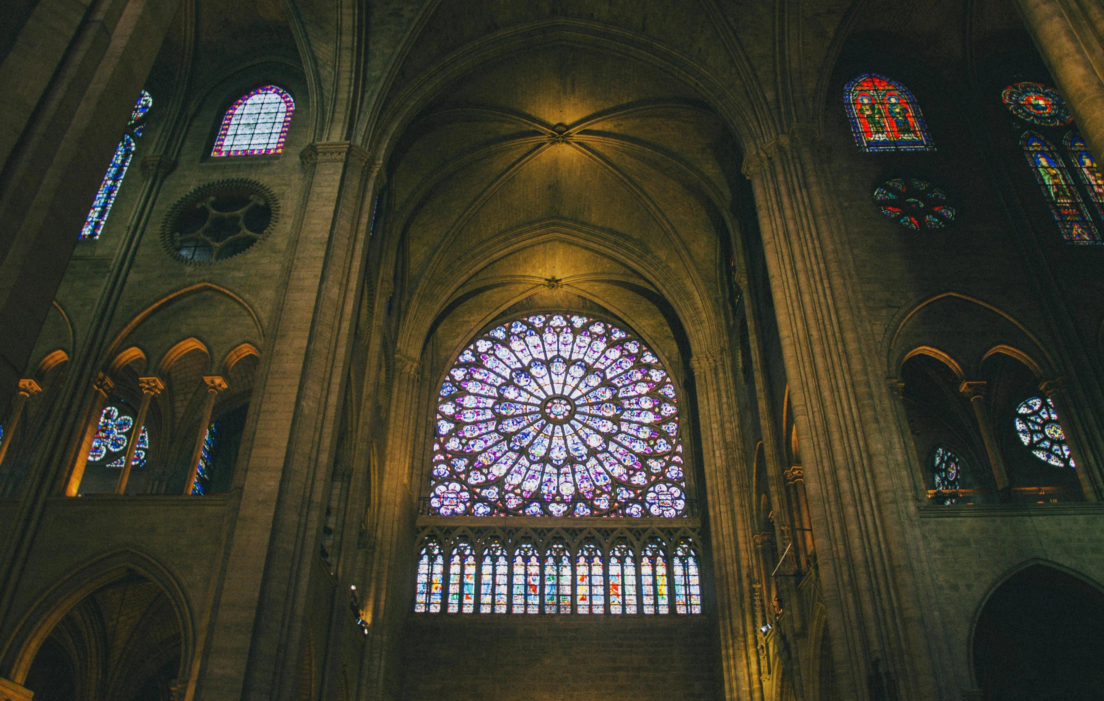 Notre Dame Paris Interior: Premium Licensed Tour (Semi-Private) thumbnail 4
