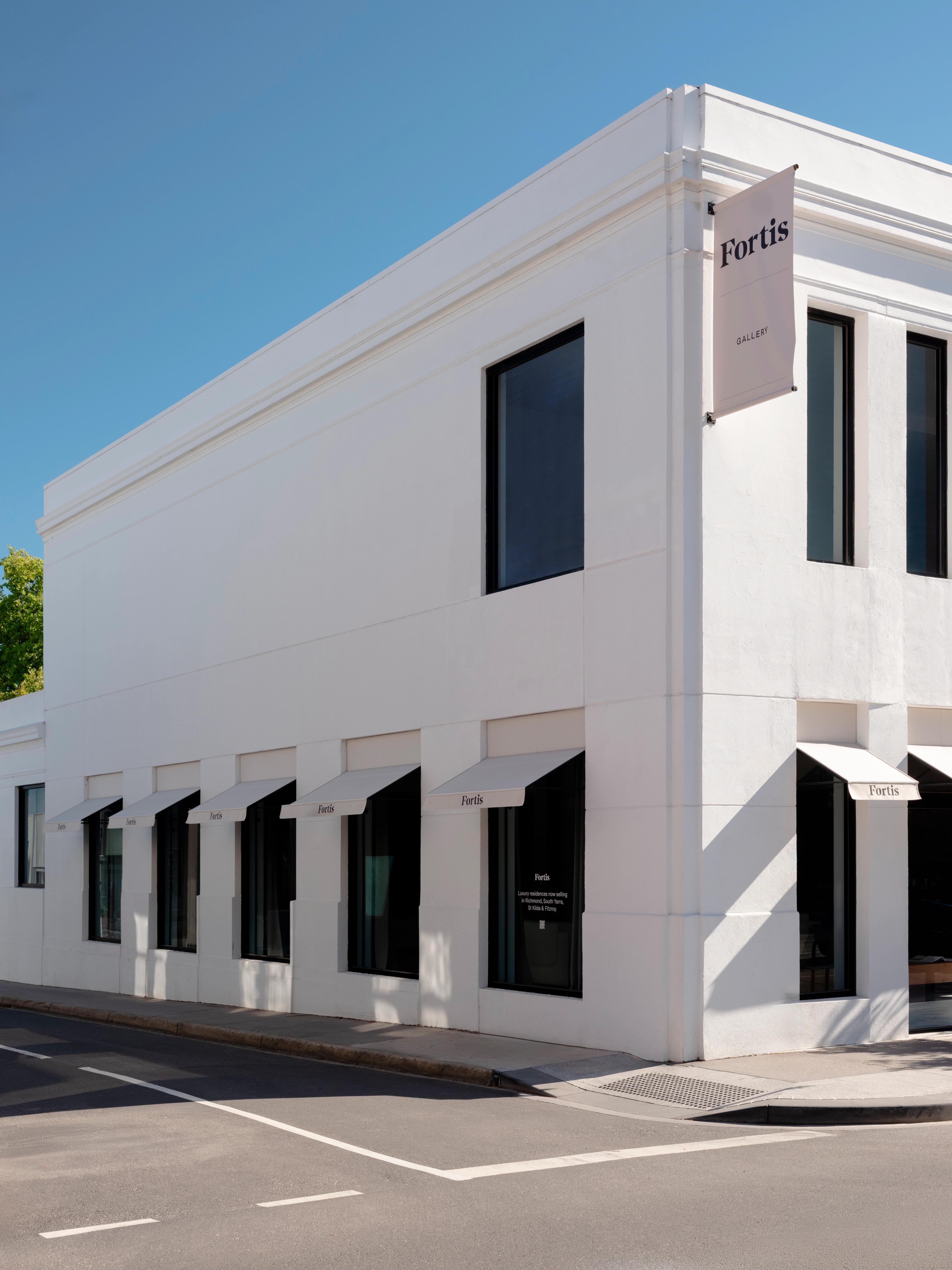 Visual media content