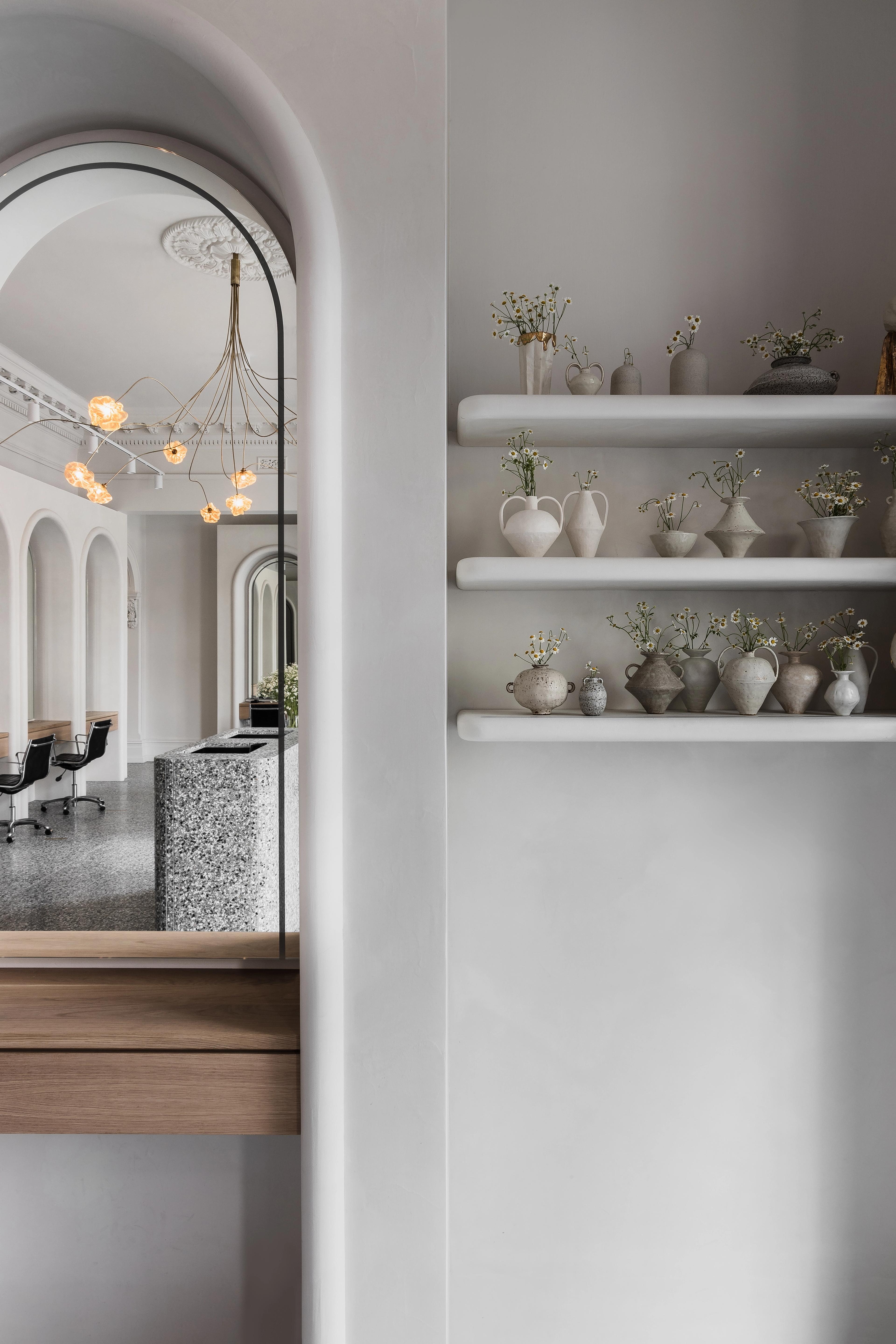 Visual media content